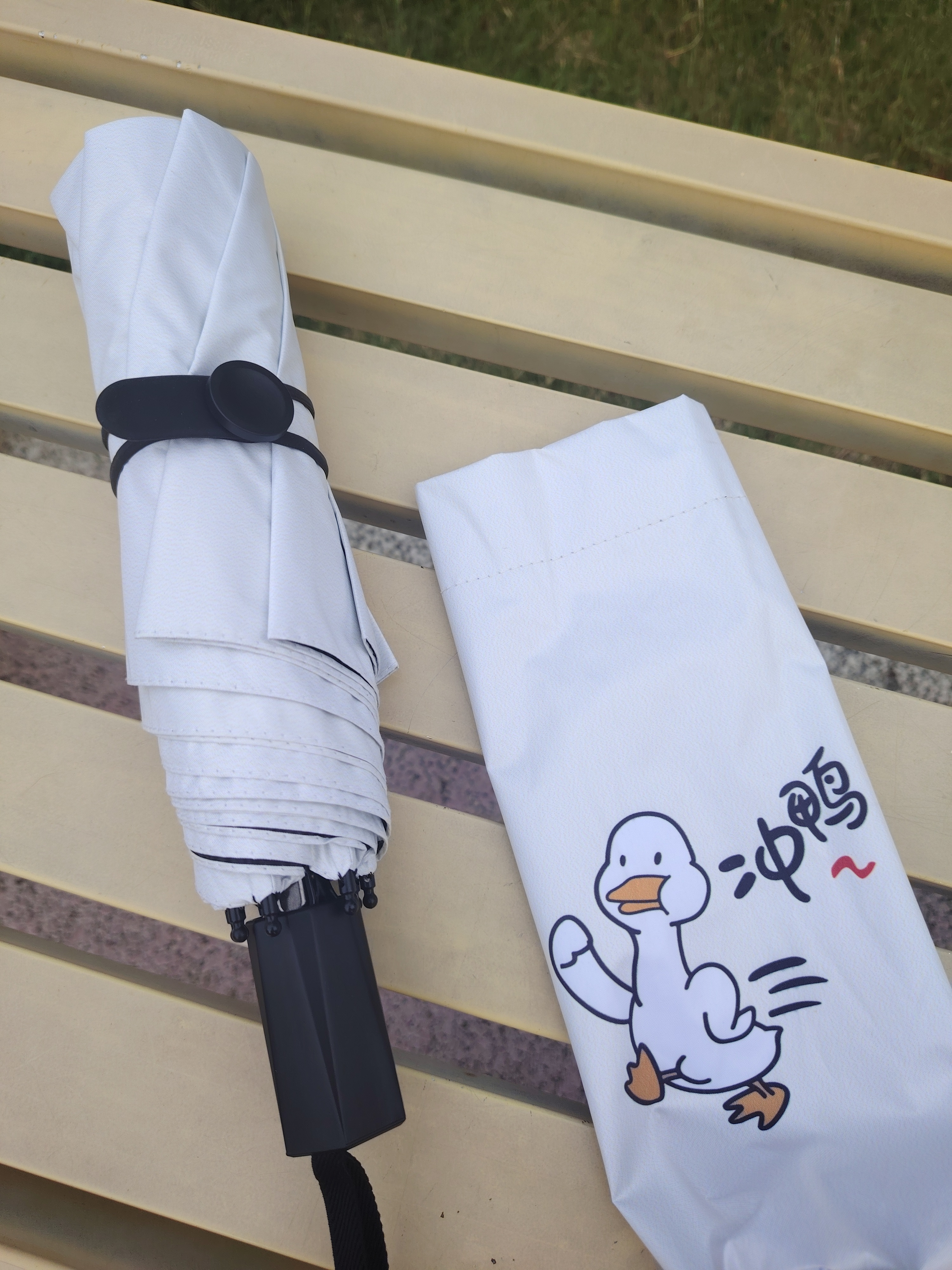 C'mon防晒太阳伞三折晴雨伞遮阳伞女防紫外线upf50+ 冲鸭三折 实拍图