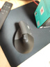 罗技（Logitech）Lift人体工学鼠标 垂直鼠标 小手鼠标 无线蓝牙鼠标 3台设备秒切换 带Logi Bolt接收器 黑色 实拍图