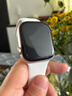 Apple/苹果 Watch S11 智能手表GPS款42毫米玫瑰金色铝金属表壳淡桃粉色运动型表带S/M MEUN4CH/B 实拍图