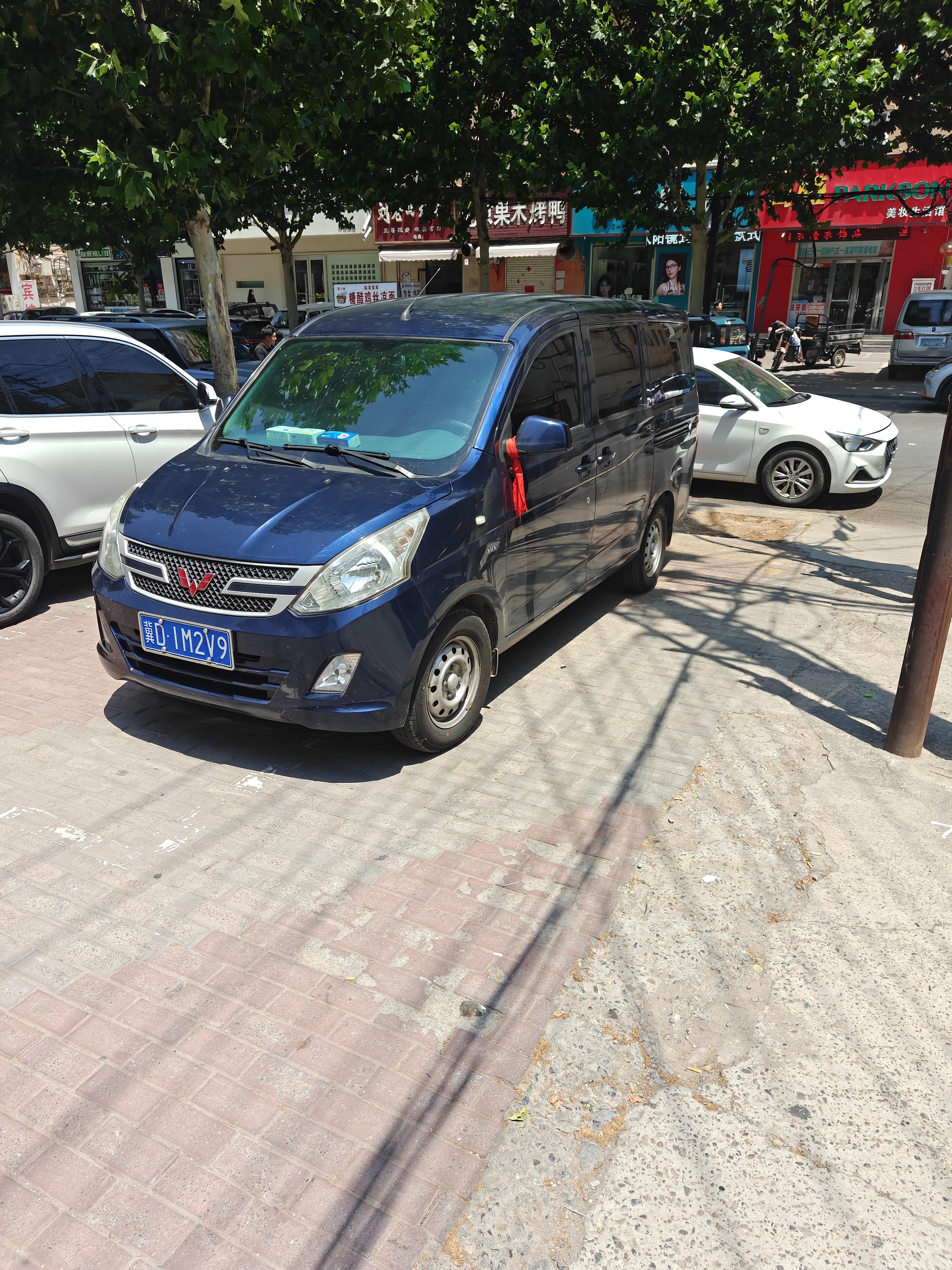 玲珑轮胎轻卡轮胎165R14LT 96/95T RADIAL R701 实拍图