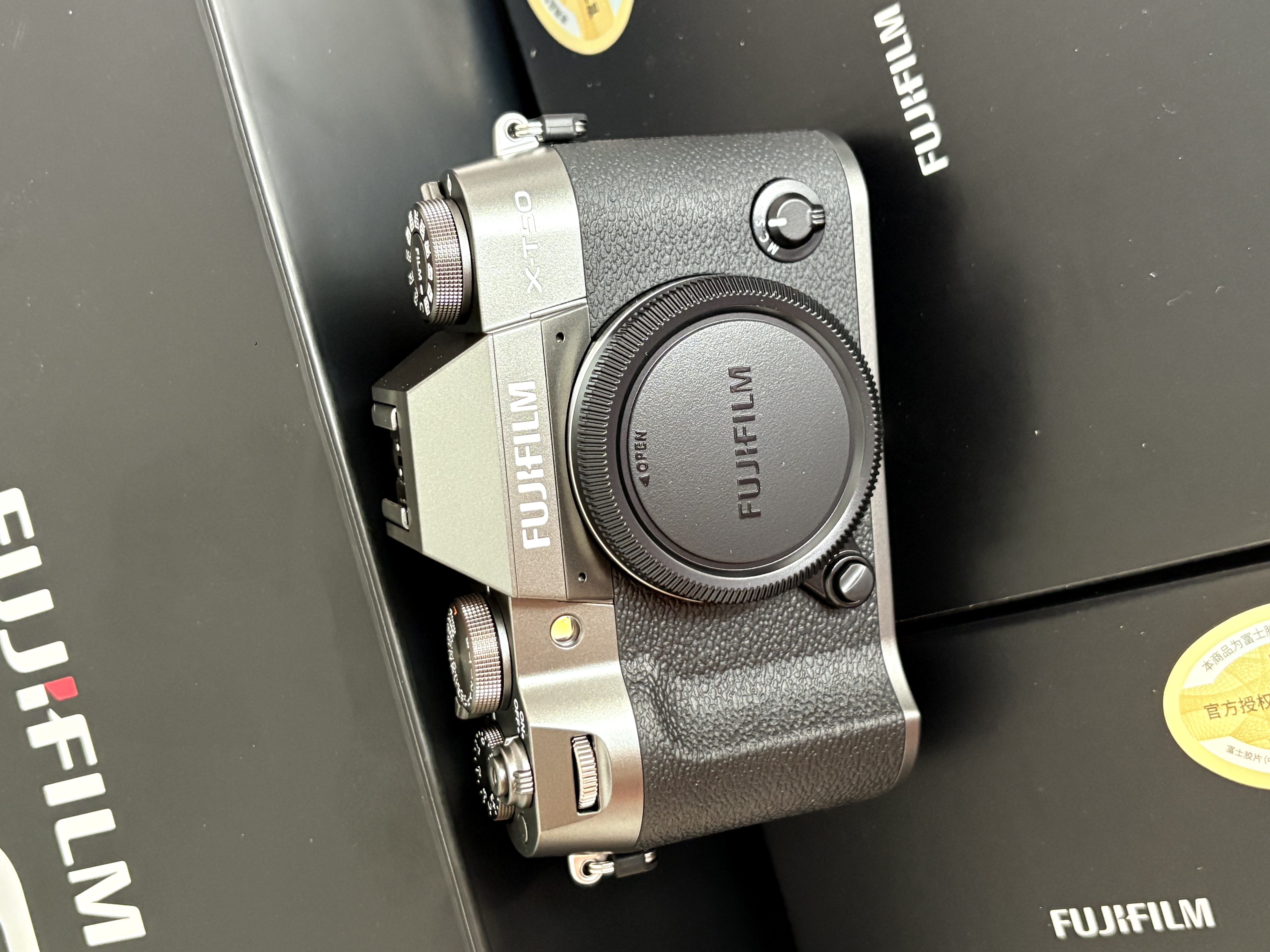 富士（FUJIFILM）X-T50/XT50 微单相机 套机（XC35F2镜头）4020万像素 7档五轴防抖 20款胶片模拟 石墨灰 实拍图