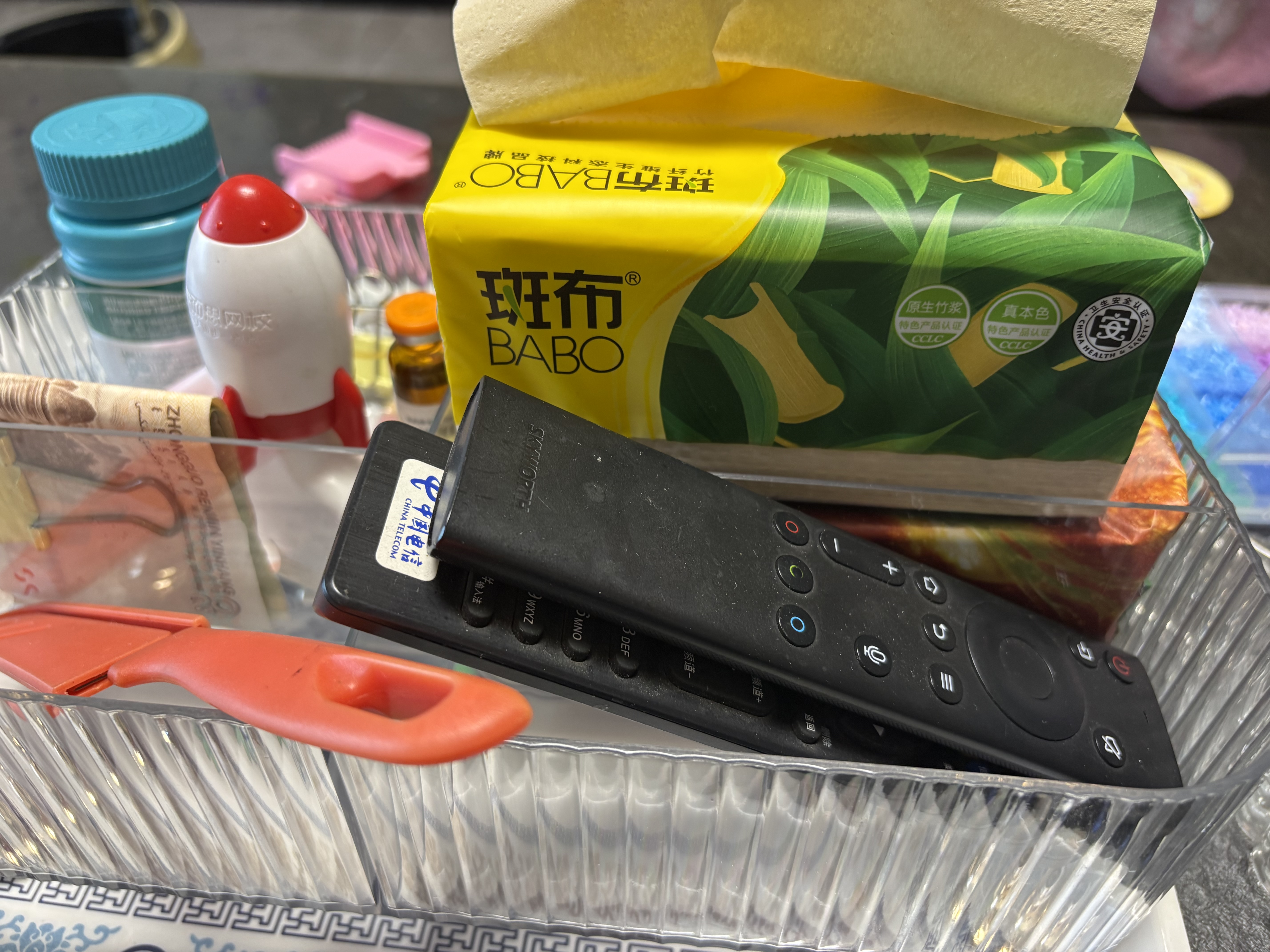 慕亚（MUYA）桌面收纳盒化妆品客厅茶几纸巾高档整理盒多功能遥控器杂物架 实拍图