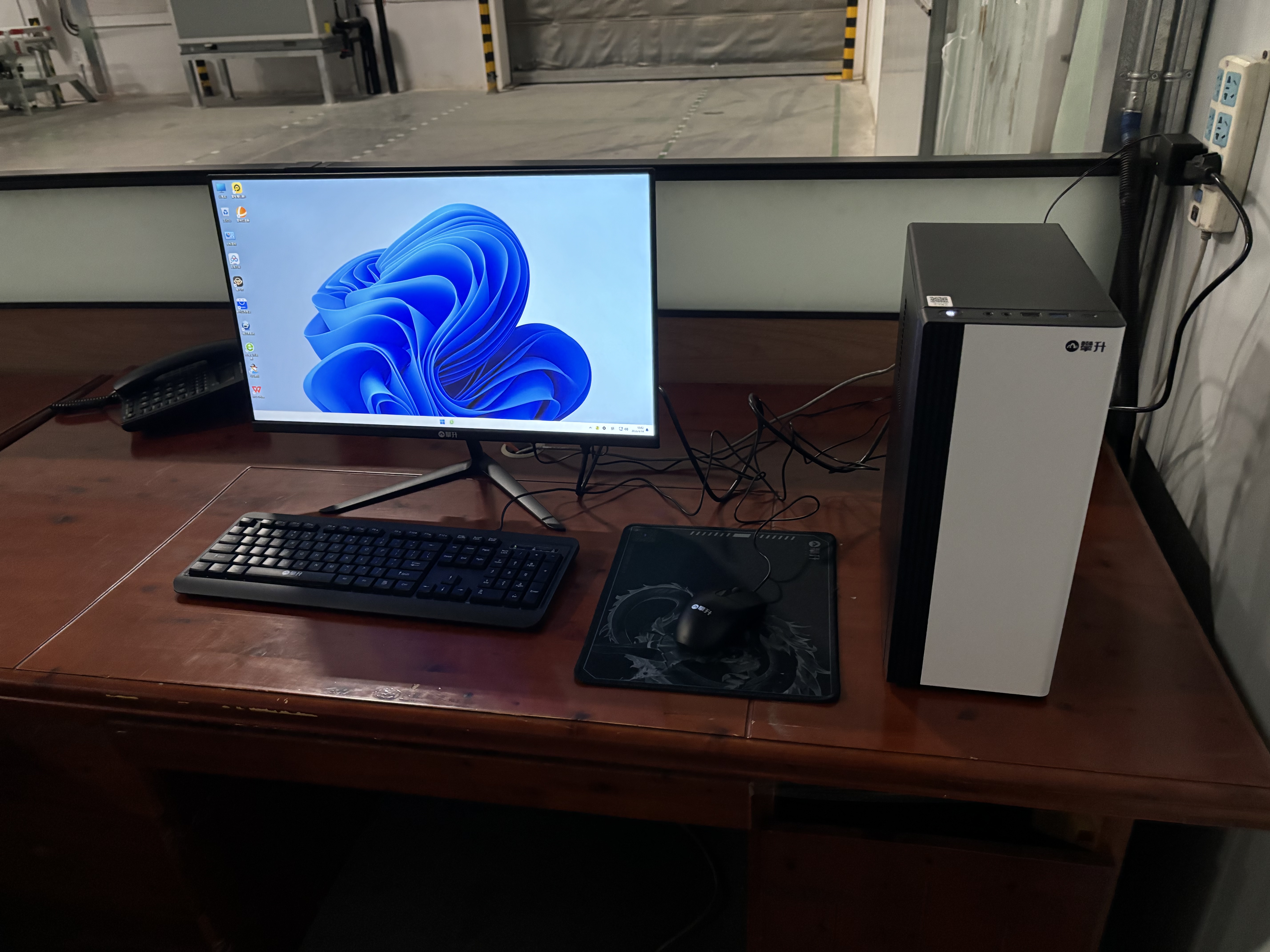 攀升睿龙 14代酷睿i5 14500HX/14400/14400F商用家用办公设计师游戏台式机电脑主机台式主机整机 配置三 14代酷睿i5 16G 256G WiFi | 实拍图