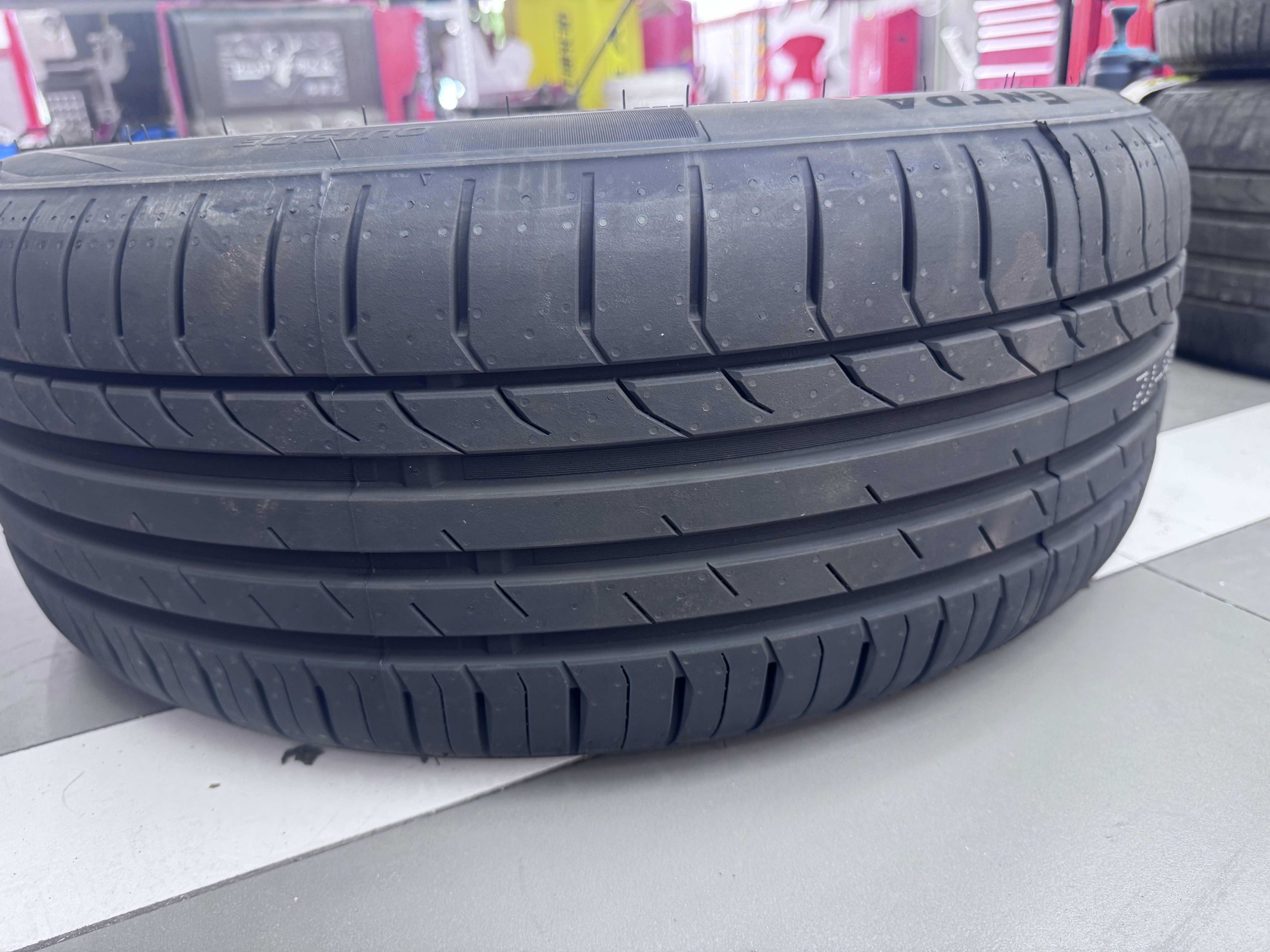 ENTDA中策安达轮胎 汽车轮胎 225/45R18 95W D01 适配速腾/轩朗 实拍图