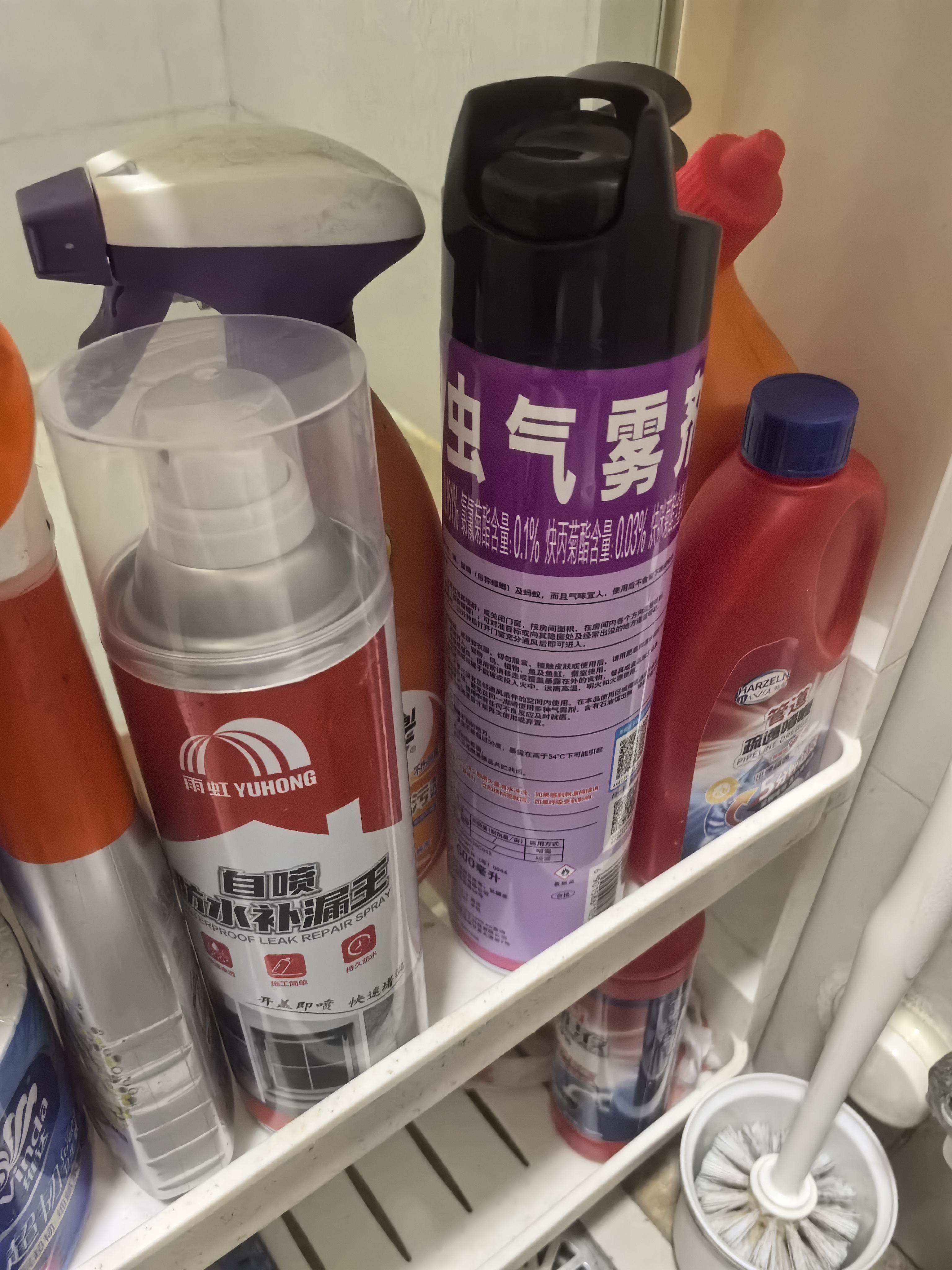 东方雨虹 防水补漏喷剂喷雾 补漏防水胶 外墙屋顶漏水 防水胶 补漏王 实拍图