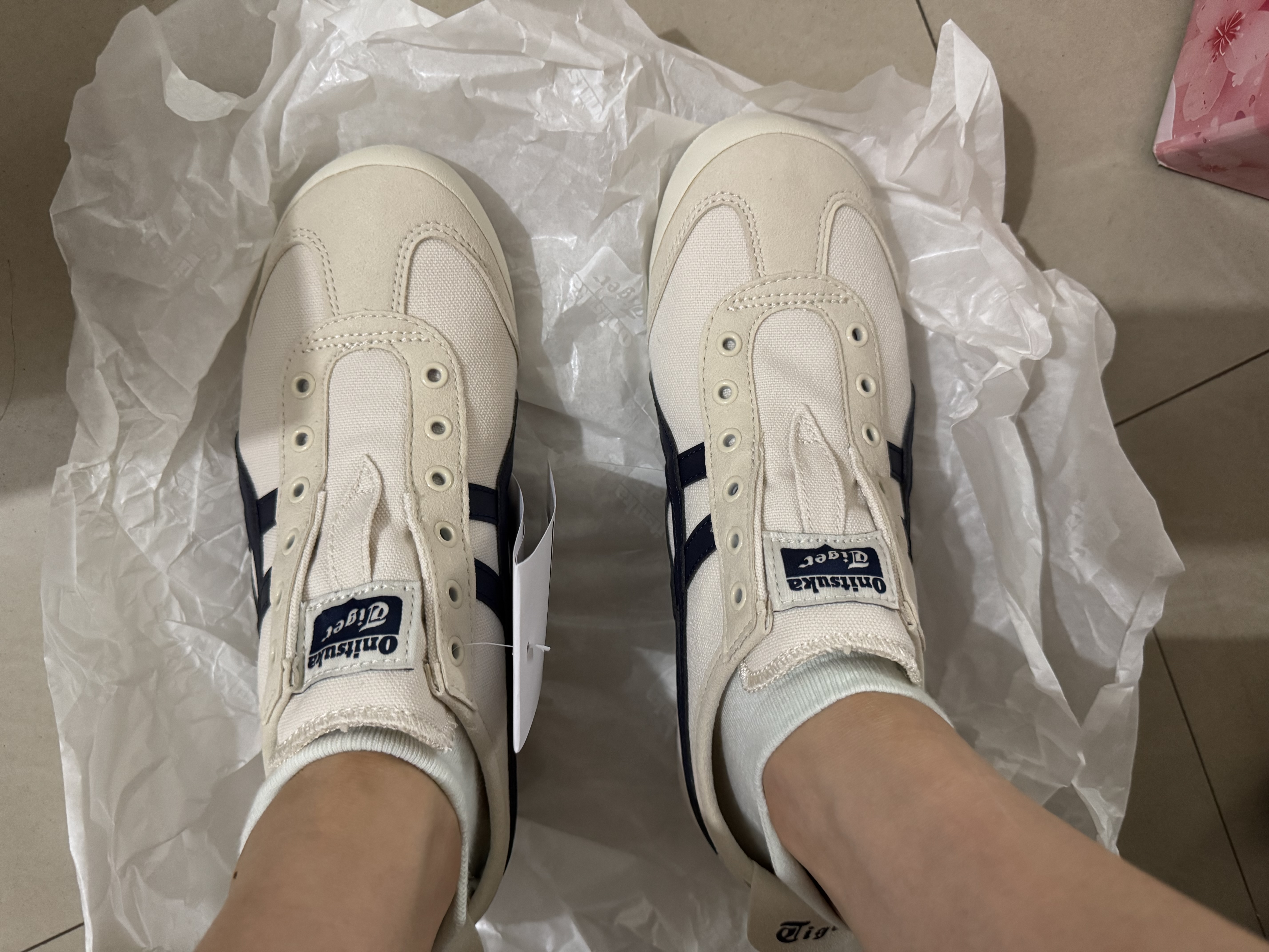 Onitsuka Tiger鬼塚虎男女帆布一脚蹬懒人鞋MEXICO 66™ SLIP-ON 1183A360 米黄色 37.5 实拍图