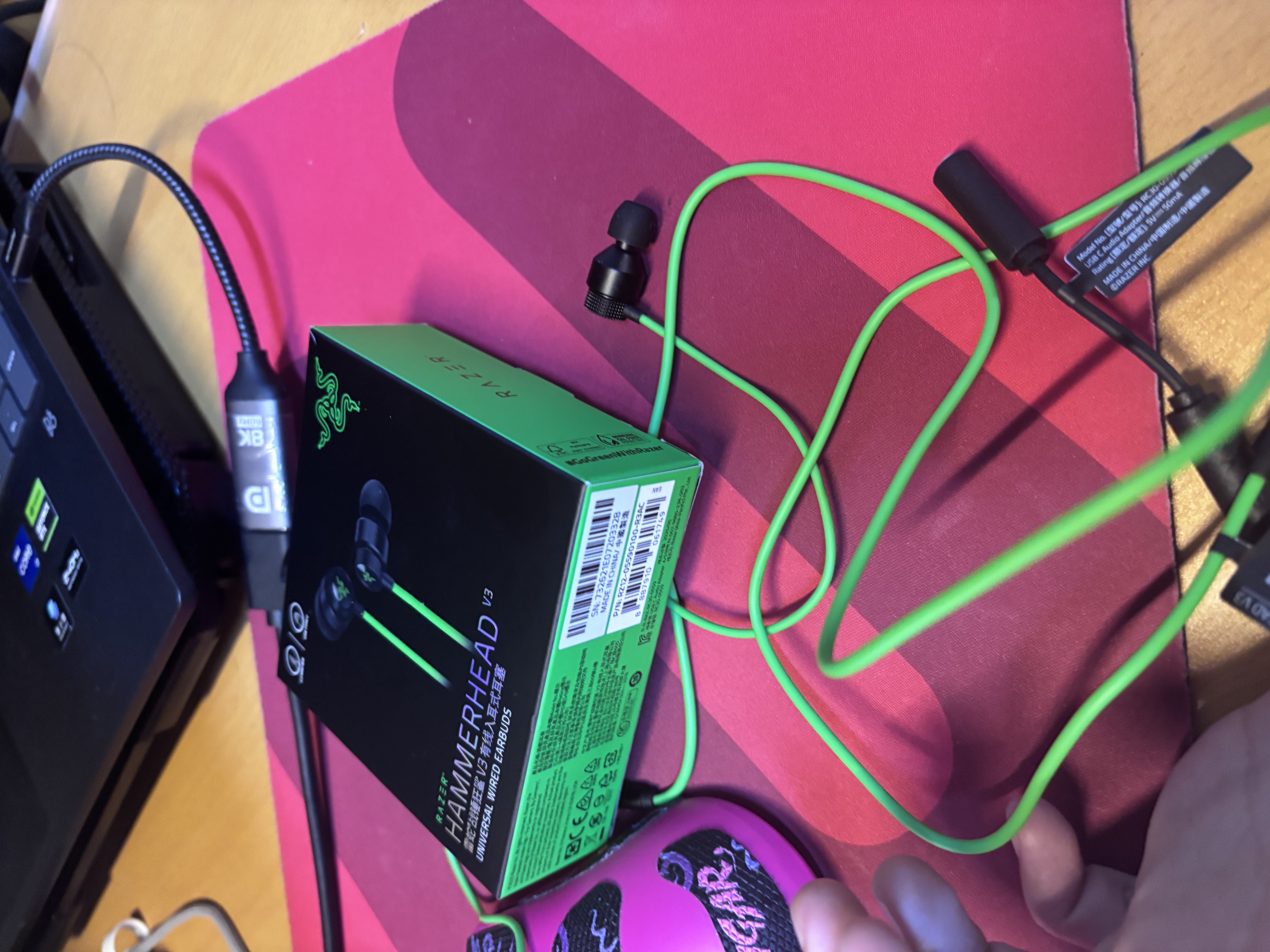 雷蛇（Razer）战锤狂鲨V3 有线入耳式耳机耳塞 7.1环绕声 吃鸡神器 三角洲官方指定 Type C（赠THX软件 可调EQ） 实拍图