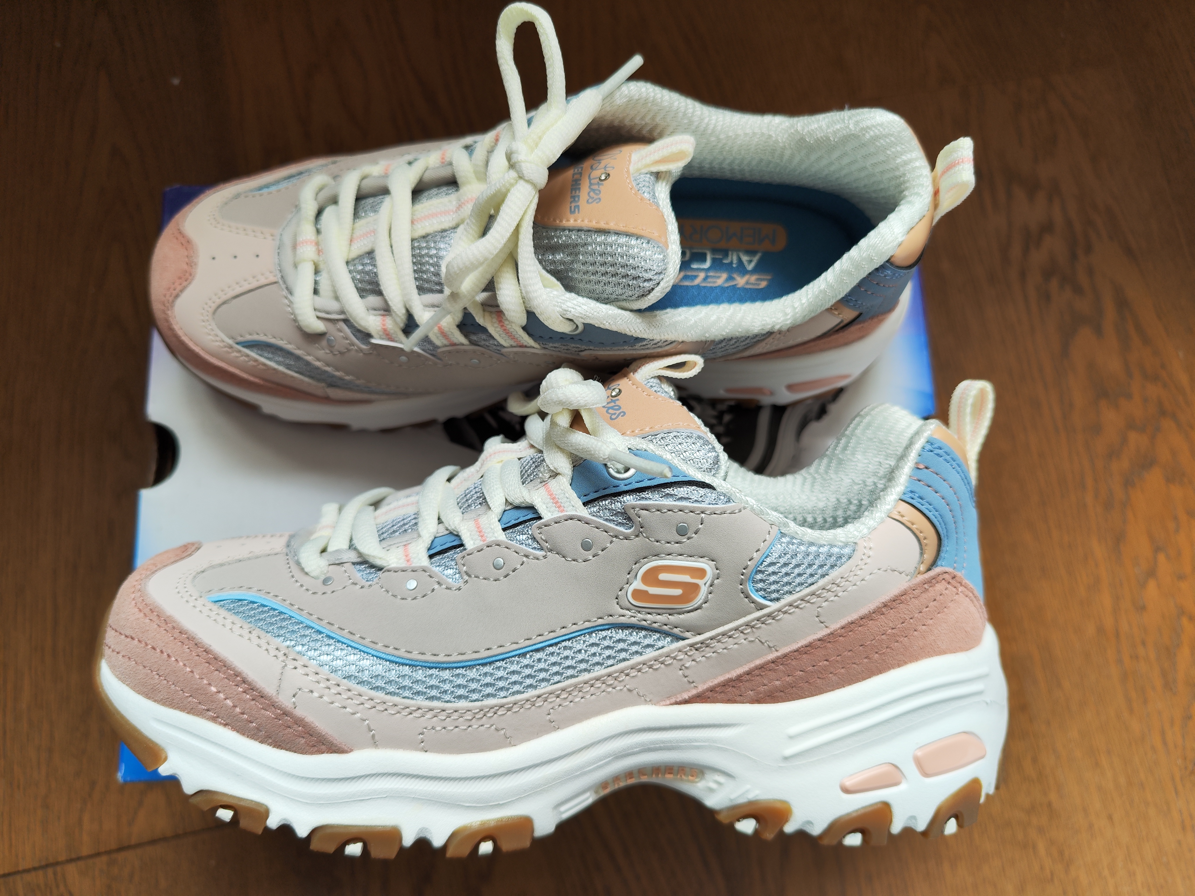 斯凯奇（Skechers）奶茶熊女鞋夏厚底老爹鞋软底熊猫鞋休闲运动鞋149238 实拍图