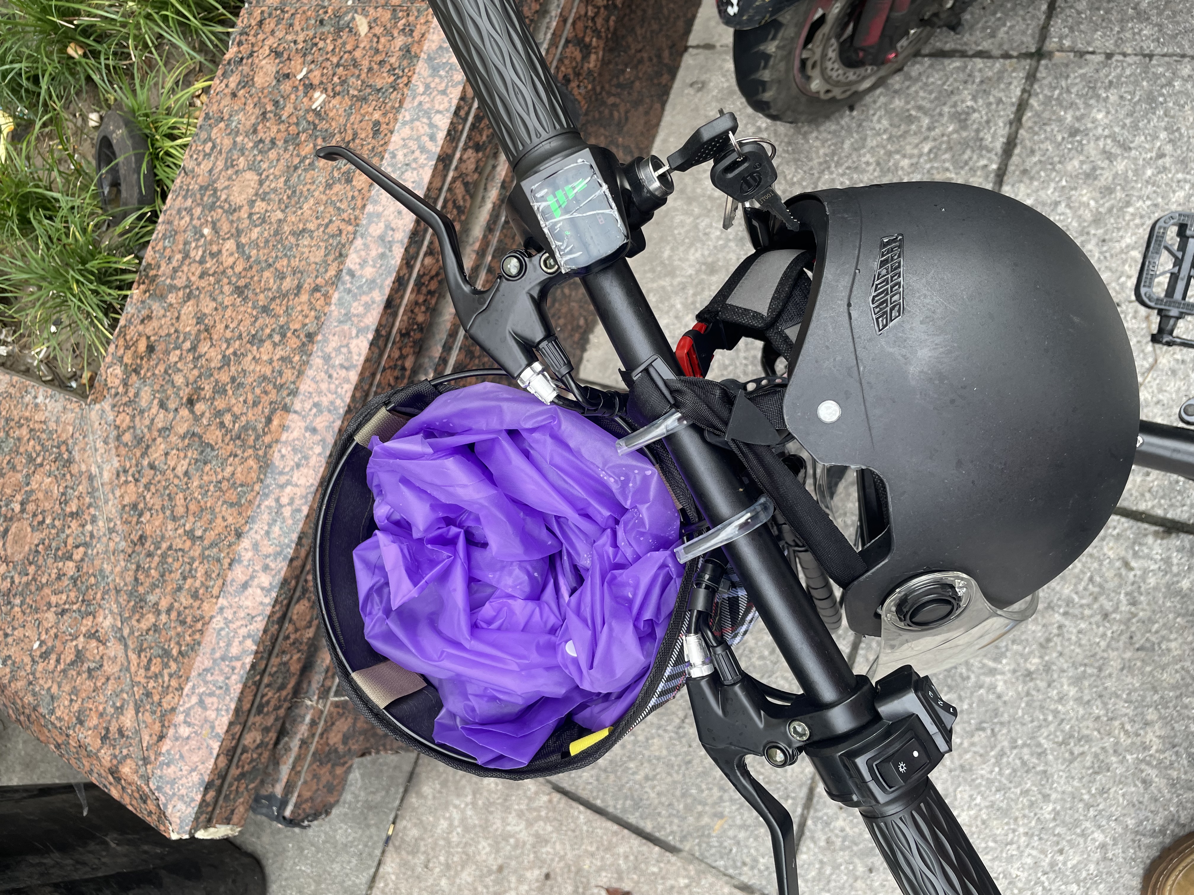 永久新国标代驾折叠电动车超长续航 锂电池电瓶助力自行单车轻便迷你小型男女士代步上班用可放后备箱 旗舰版-8减震-汽车S级电芯-纯电续航≥75km 实拍图