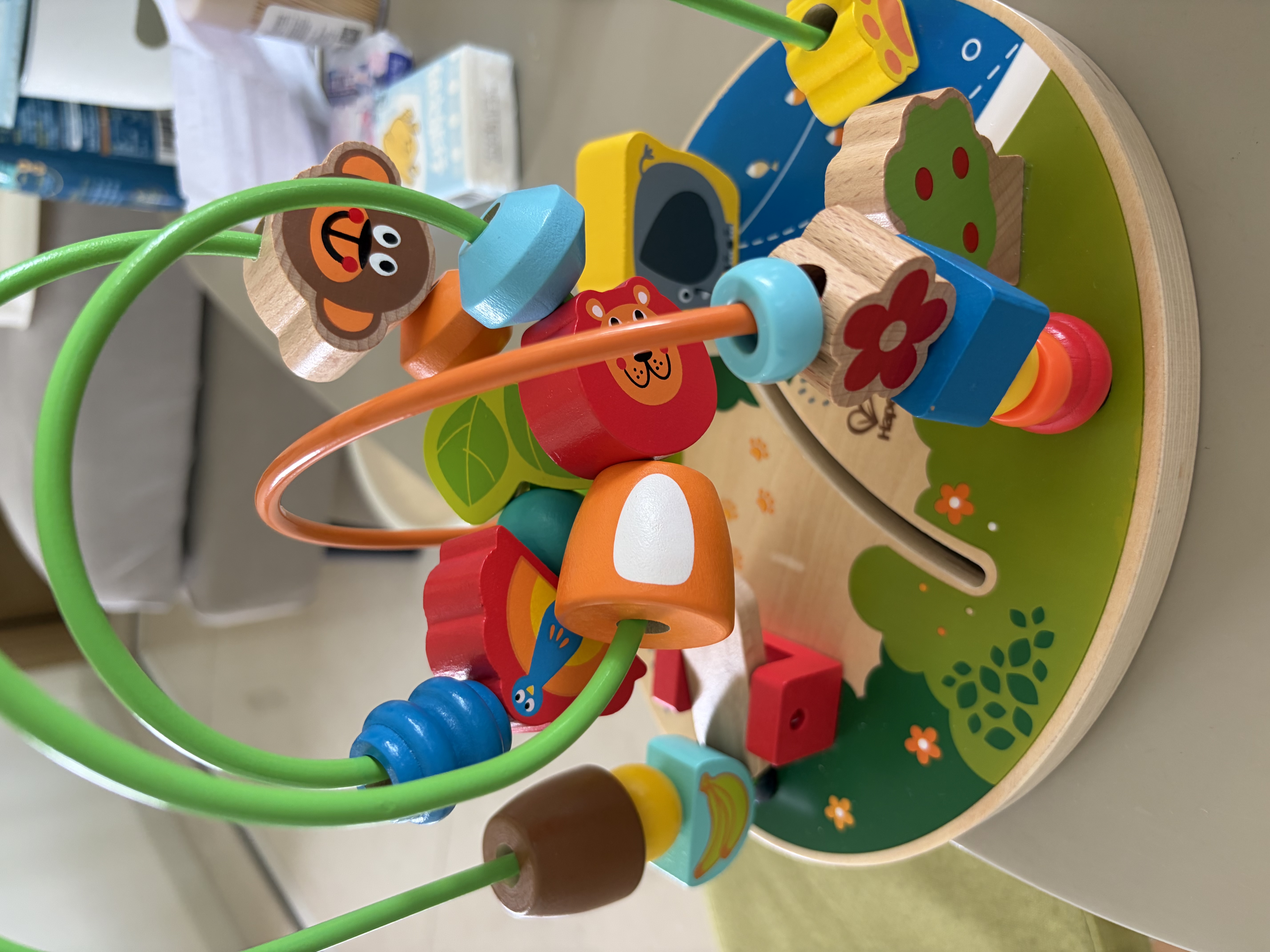 Hape(德国)积木绕珠玩具早教启蒙森林游乐园男孩女孩生日礼物E8340 实拍图