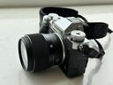 富士（FUJIFILM）X-T5/XT5 微单相机 单机身 4020万像素 7.0档五轴防抖 6K30P 经典机械拨盘 银色 实拍图