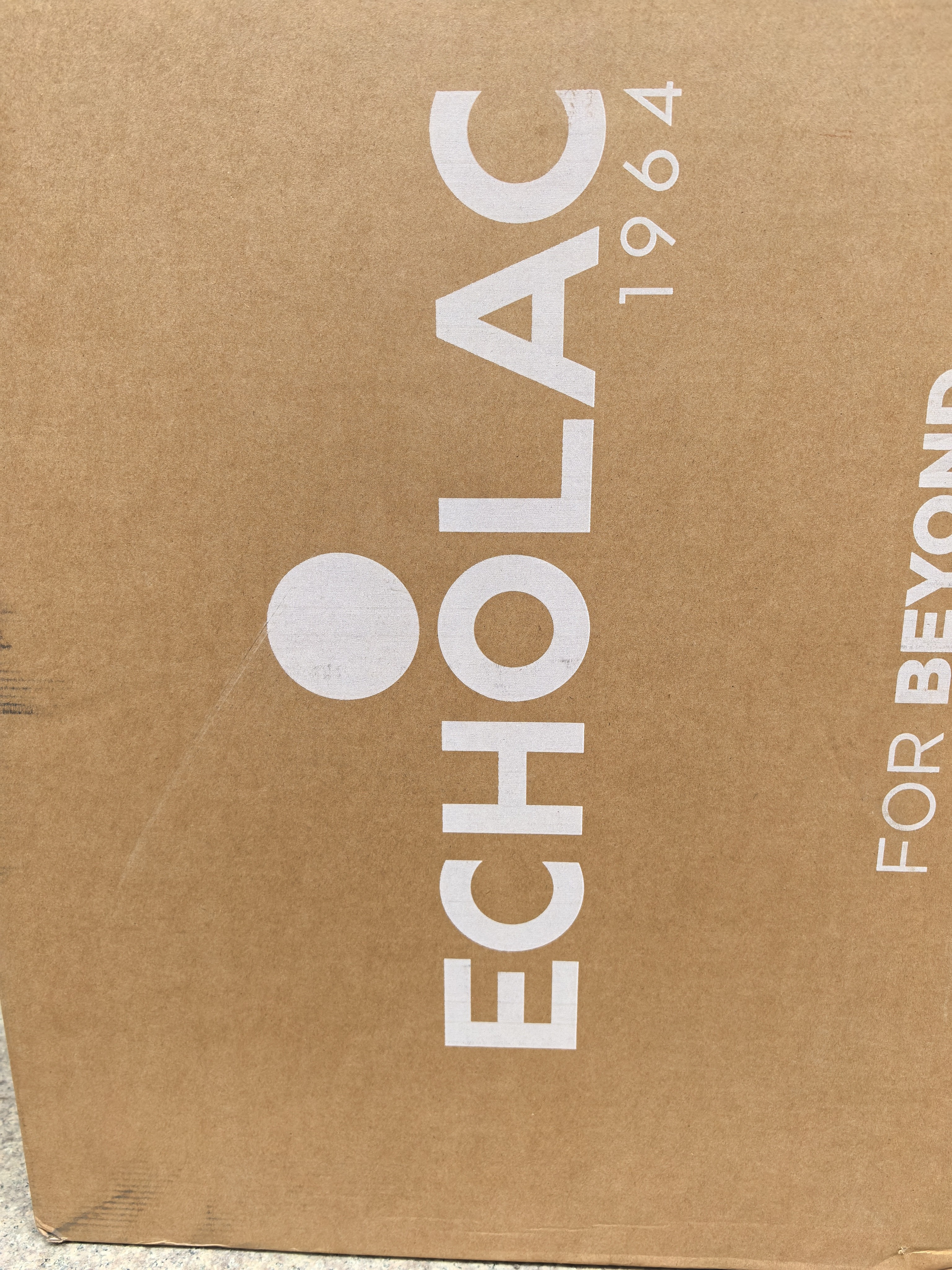 爱可乐（Echolac）明星同款大容量行李箱出国旅行箱王朝防刮拉杆箱黑色24吋PC142 实拍图