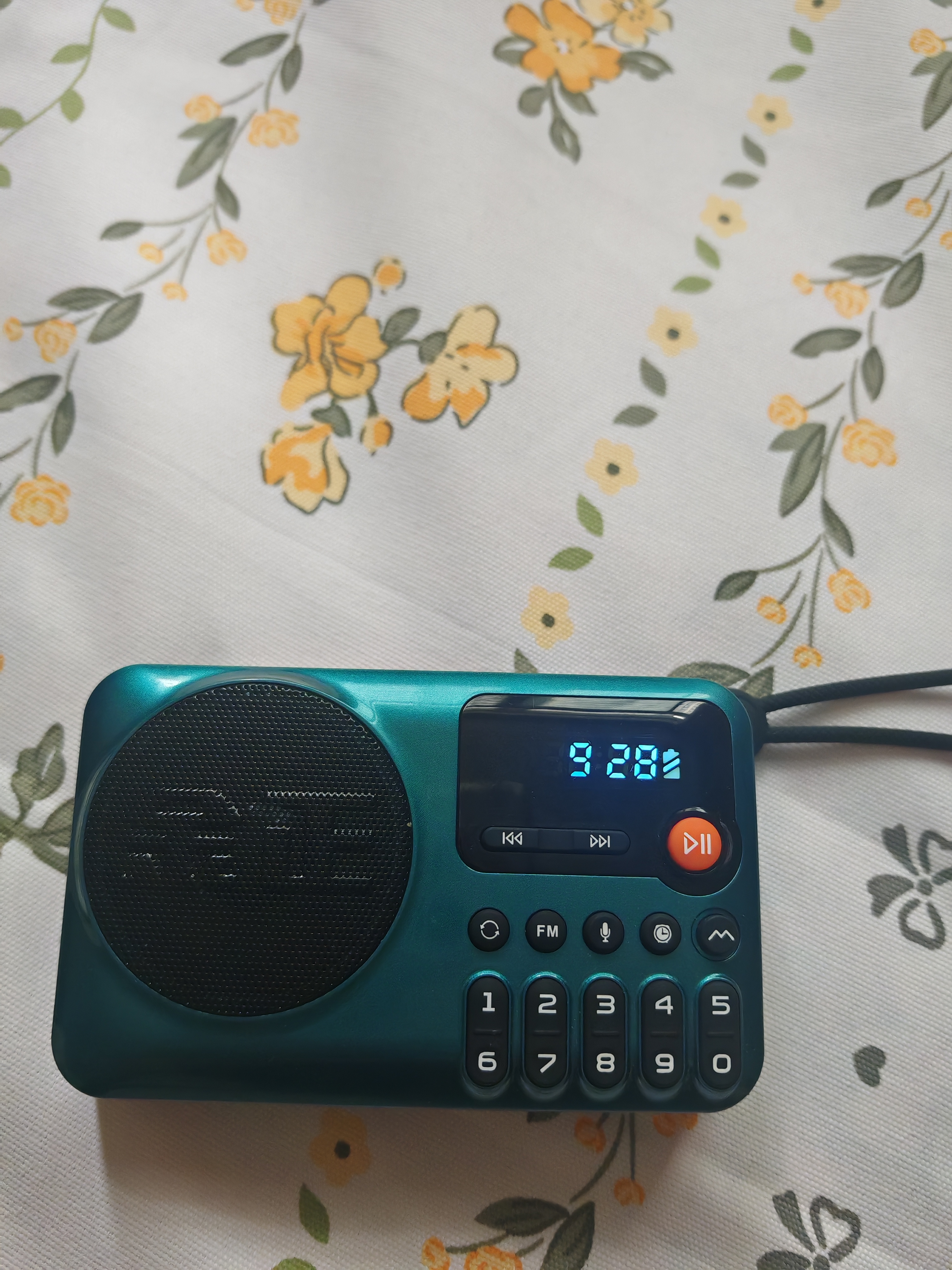 金正C18蓝牙收音机老人随身听便携式小型半导体多功能播放器可插卡充电可定时关机录音评书戏曲故事机 实拍图