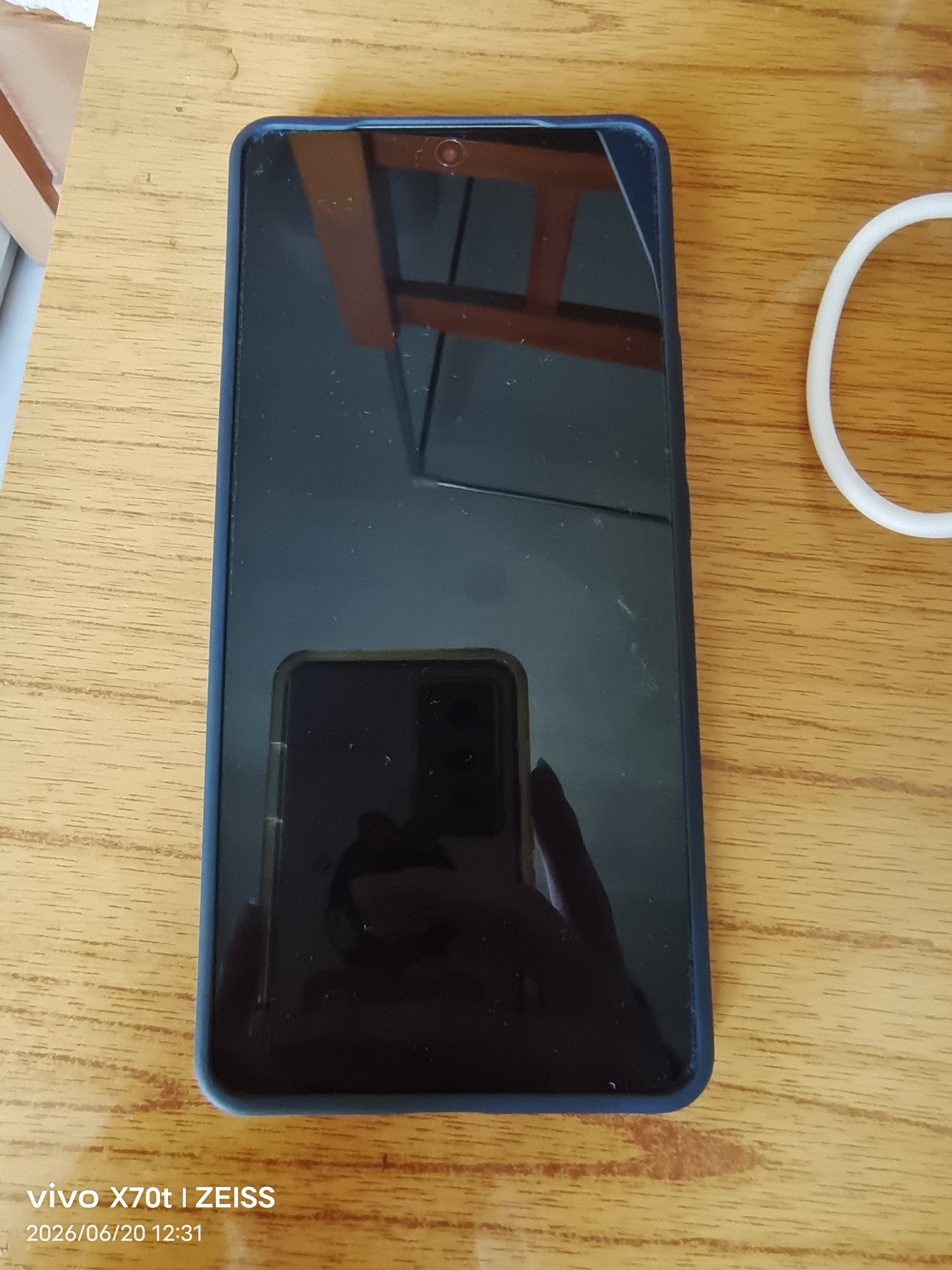 vivo iQOO Z10 Turbo 16GB+512GB 沙漠色 天玑8400满血版 7620mAh超薄蓝海电池 手机 国家补贴 实拍图