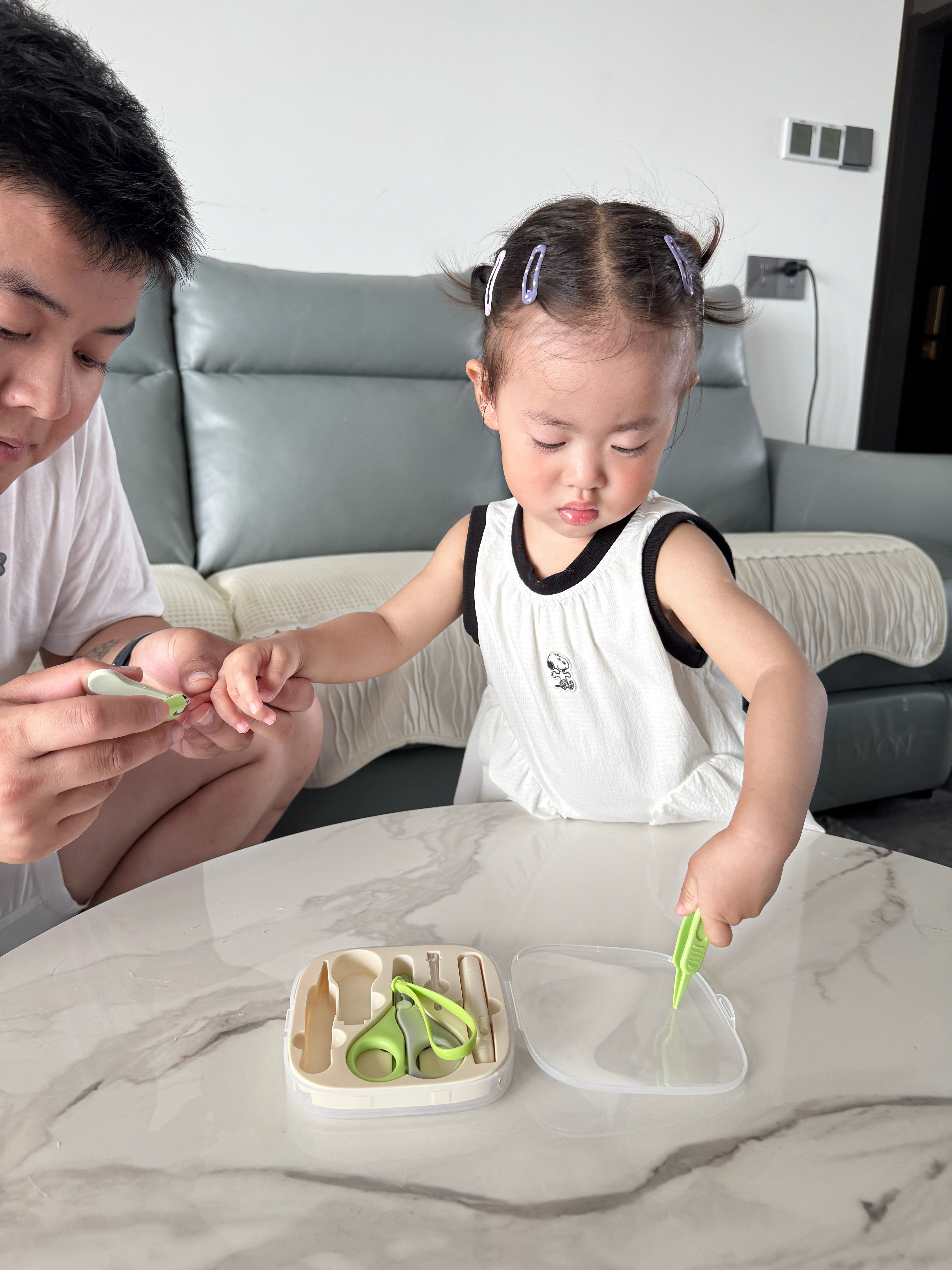 ipoosi婴儿指甲剪套装宝宝指甲刀镊子新生儿防夹肉可视发光耳勺6件套 实拍图