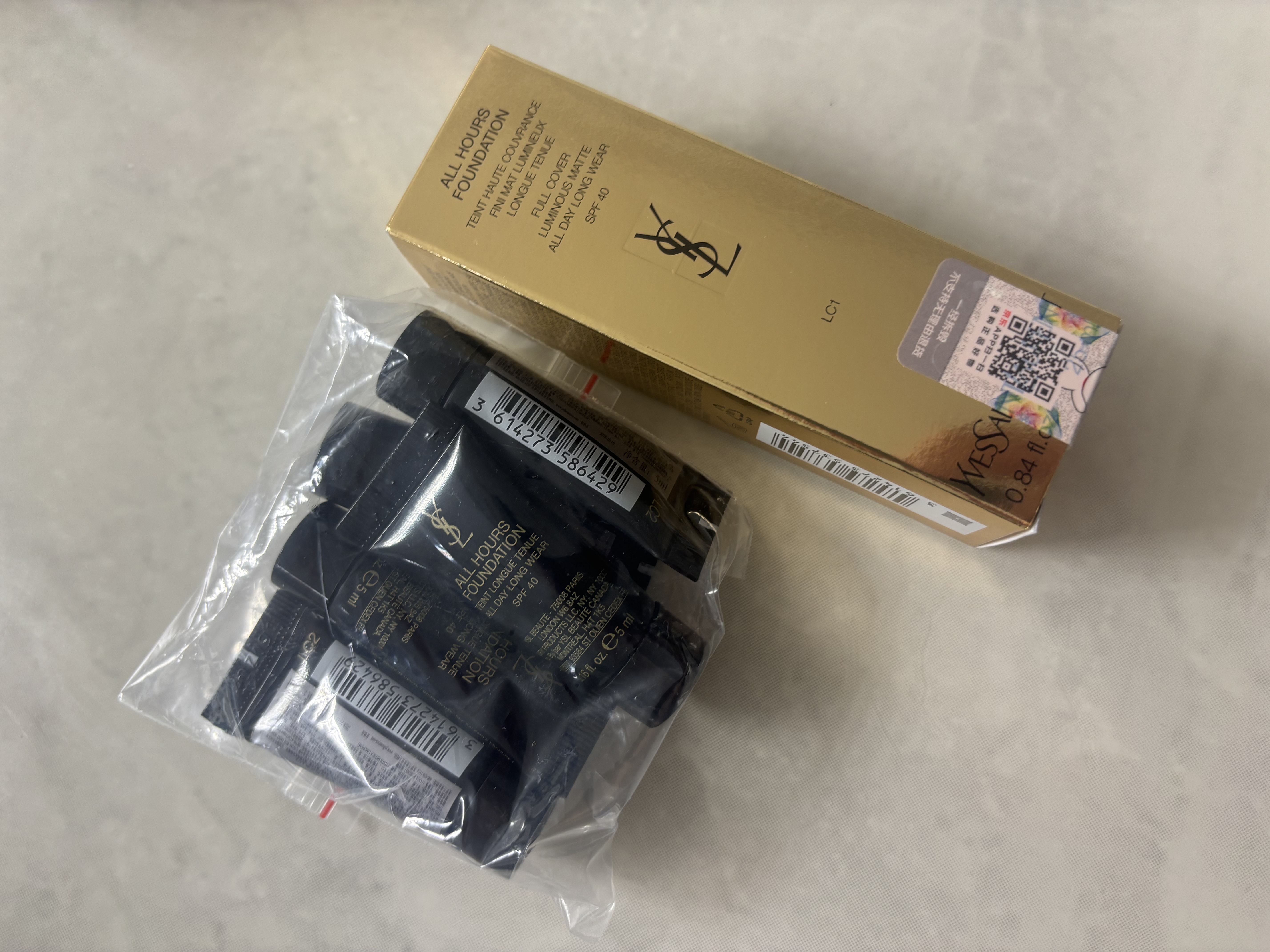 YSL圣罗兰恒久粉底液LC1白皙色油皮天菜整日持妆遮瑕防晒生日礼物女 实拍图