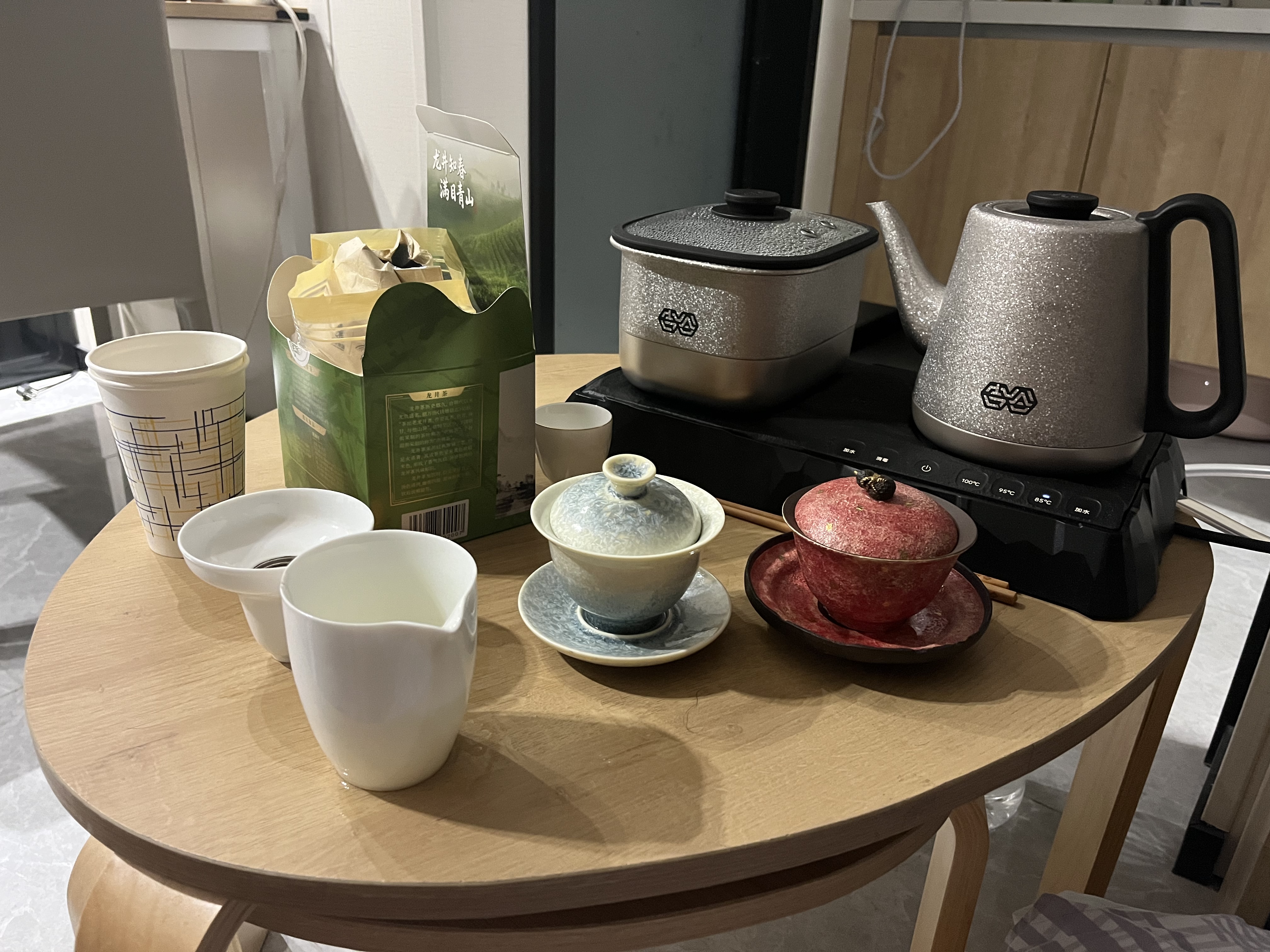 吉谷（K·KOU）纯钛壶全自动双底部上水电热水壶 茶台烧水壶一体保温电水壶 煮水泡茶沸点恒温电茶炉 TC018 实拍图