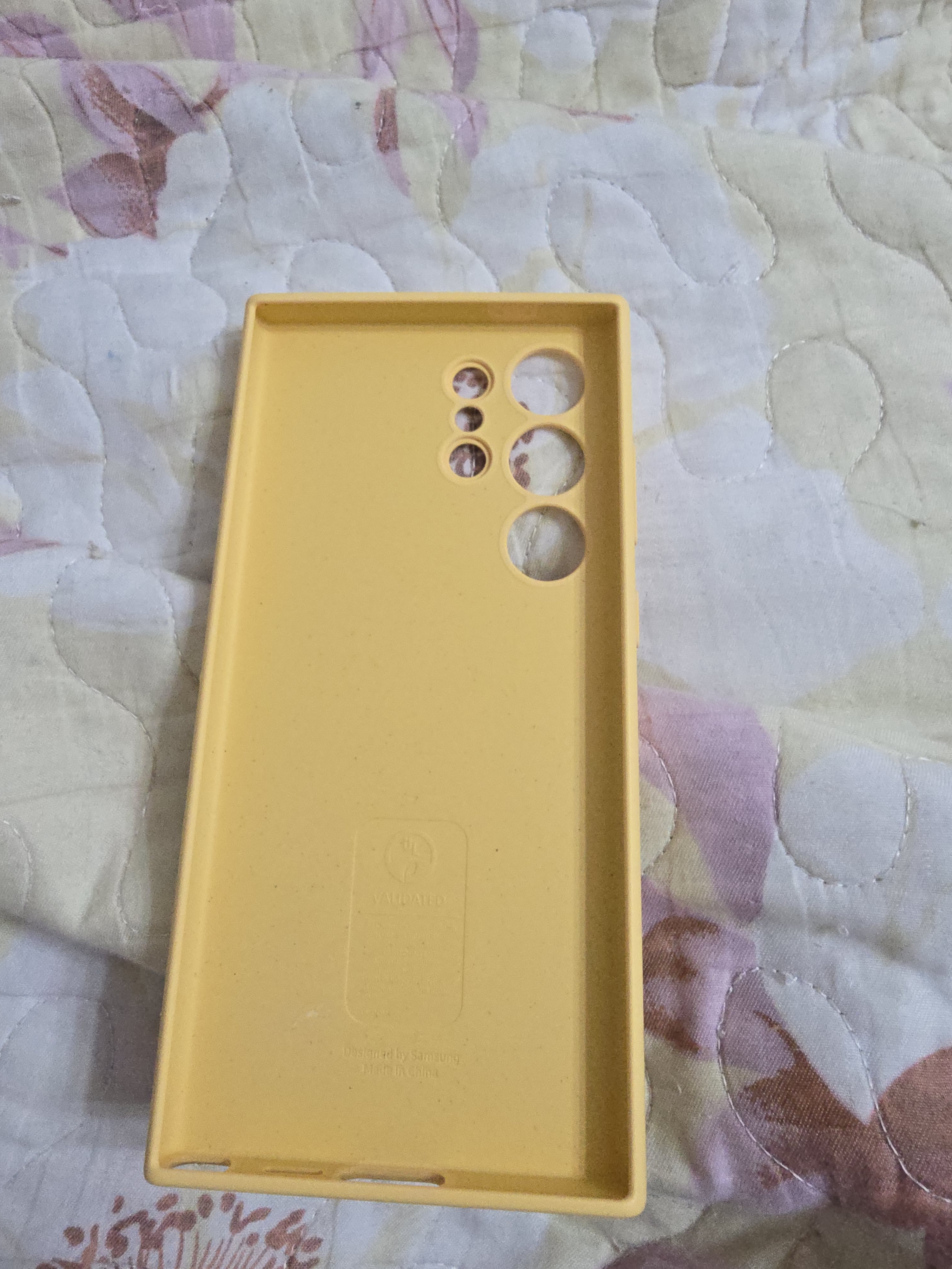 三星（SAMSUNG）Galaxy S24 Ultra手机壳原装硅胶保护壳保护套后壳 黄色 实拍图