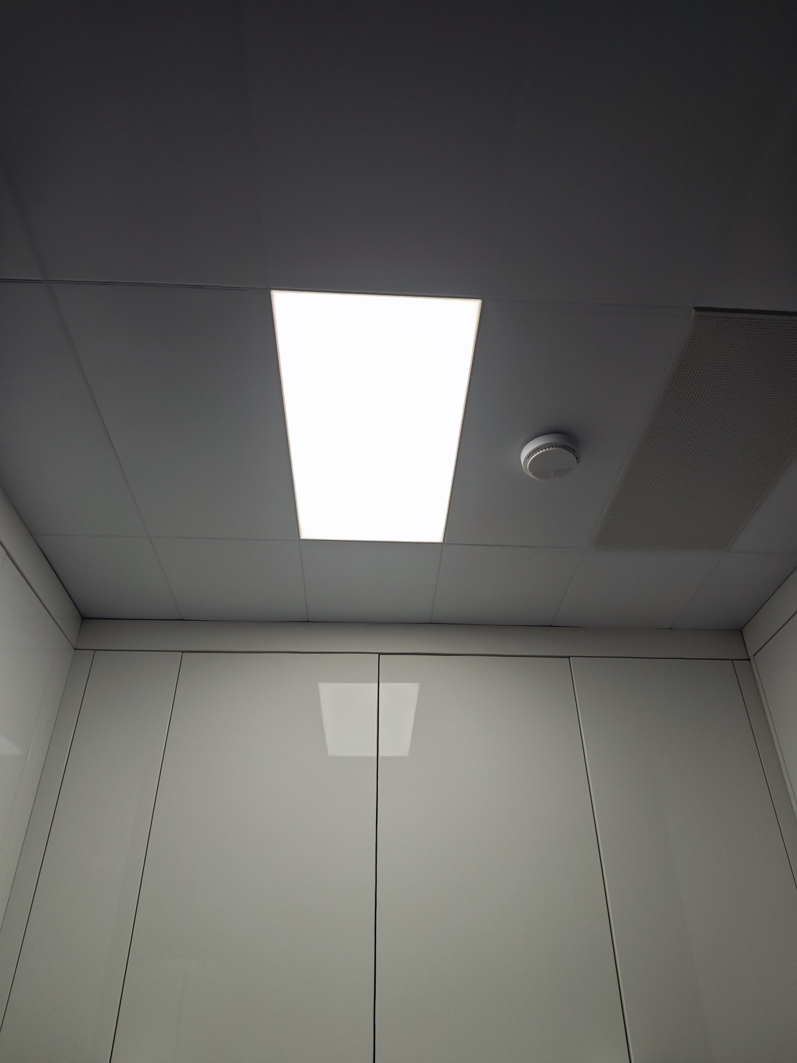 奥普（AUPU） 奥普嵌入式LED平板灯厨房卫生间阳台灯300X600嵌入照明300*300mm 24W奥普长灯 实拍图