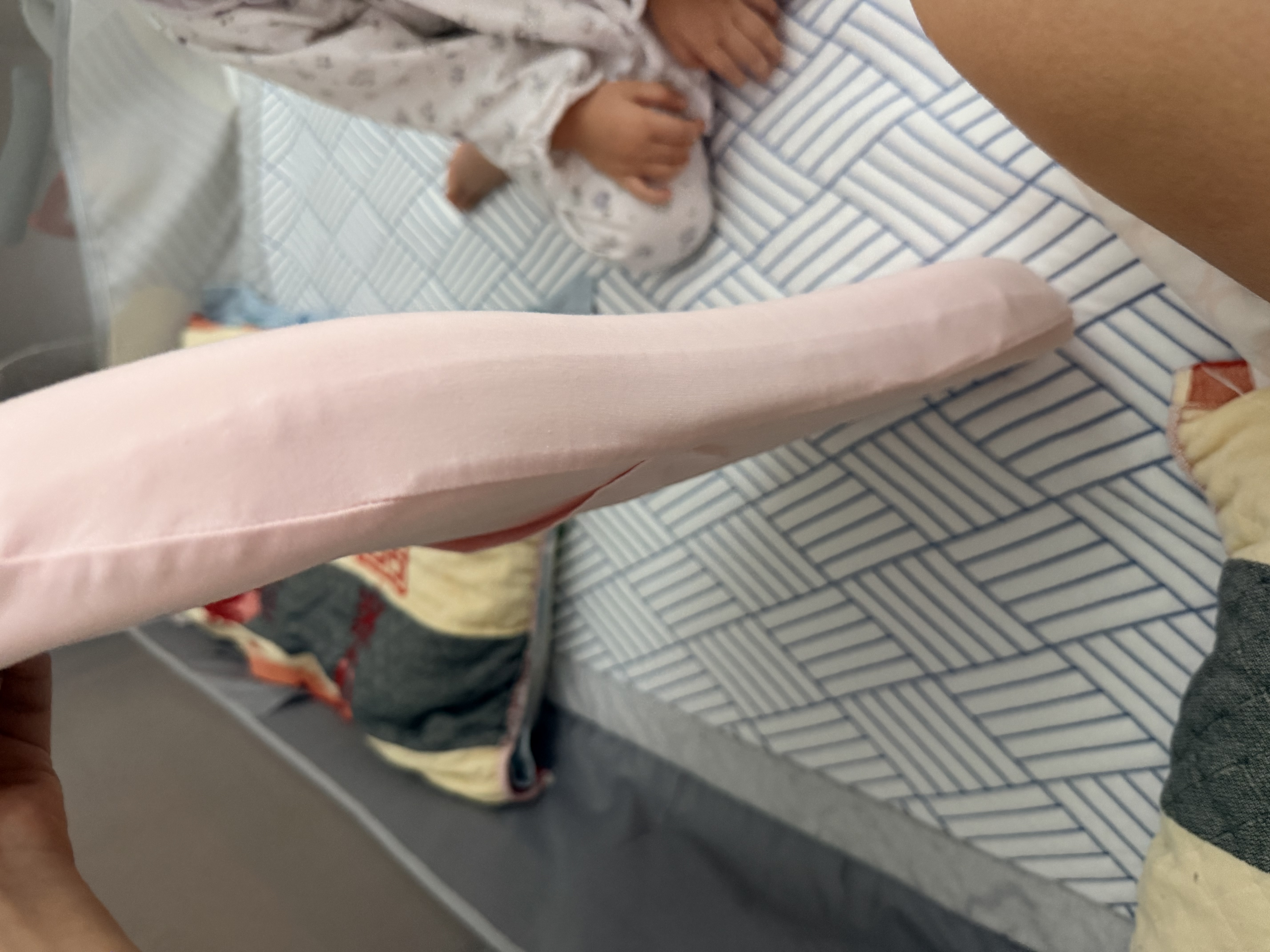 贝肽斯儿童枕头3-6岁分区护颈宝宝成长枕四季通用学生枕柔雾粉+绿枕套 实拍图