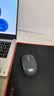 罗技（Logitech）M196 无线蓝牙鼠标 办公鼠标 笔记本商务办公家用 小巧便携 对称手型 石墨灰 实拍图