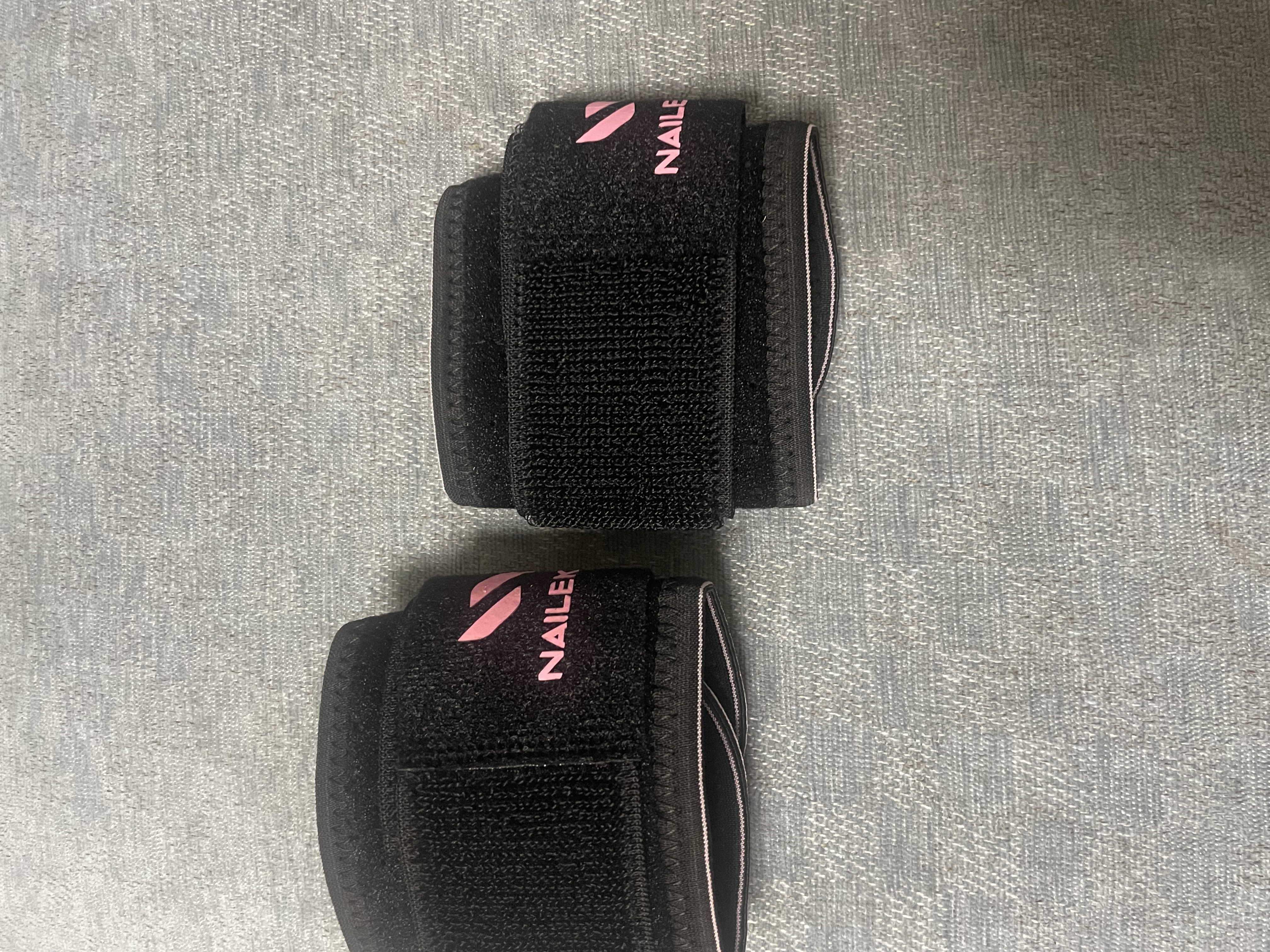 耐力克斯（NAILEKESI N）运动健身护腕扭伤手腕劳损女tfcc腱鞘羽毛球卧推力量训练加压固定 实拍图