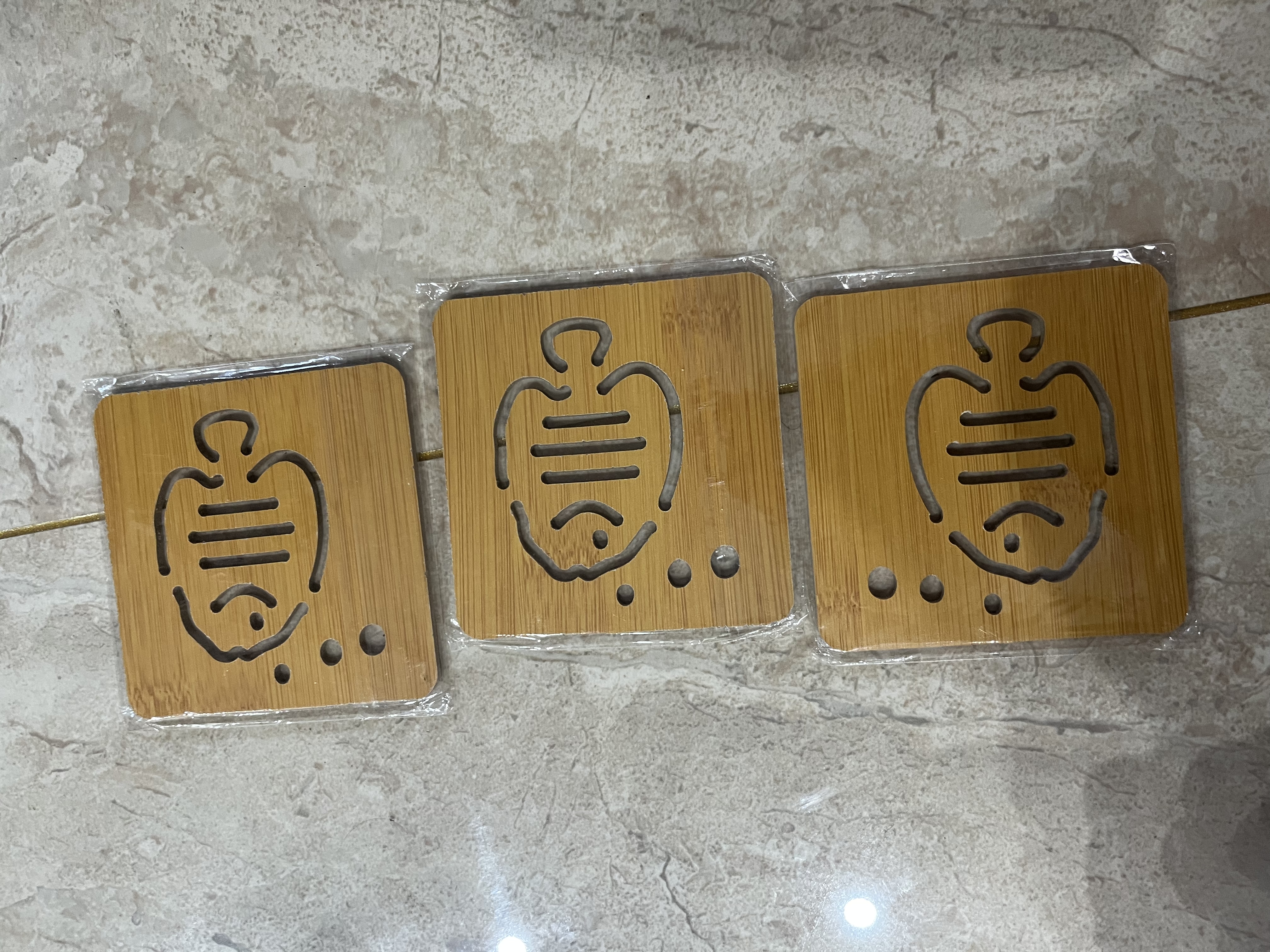 创意木质茶杯专用垫办公室杯垫小无漆圆形杯垫餐桌隔热垫小杯垫 【杯垫隔热垫-9cm*9cm】 3个图案随机 实拍图