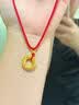 中国黄金（CHINA GOLD）足金吊坠男女款花丝镂空平安扣项链红绳挂坠情人节生日礼物送女友 【今/次日达】平安扣吊坠+古法金珠【红绳】约1.3g 实拍图