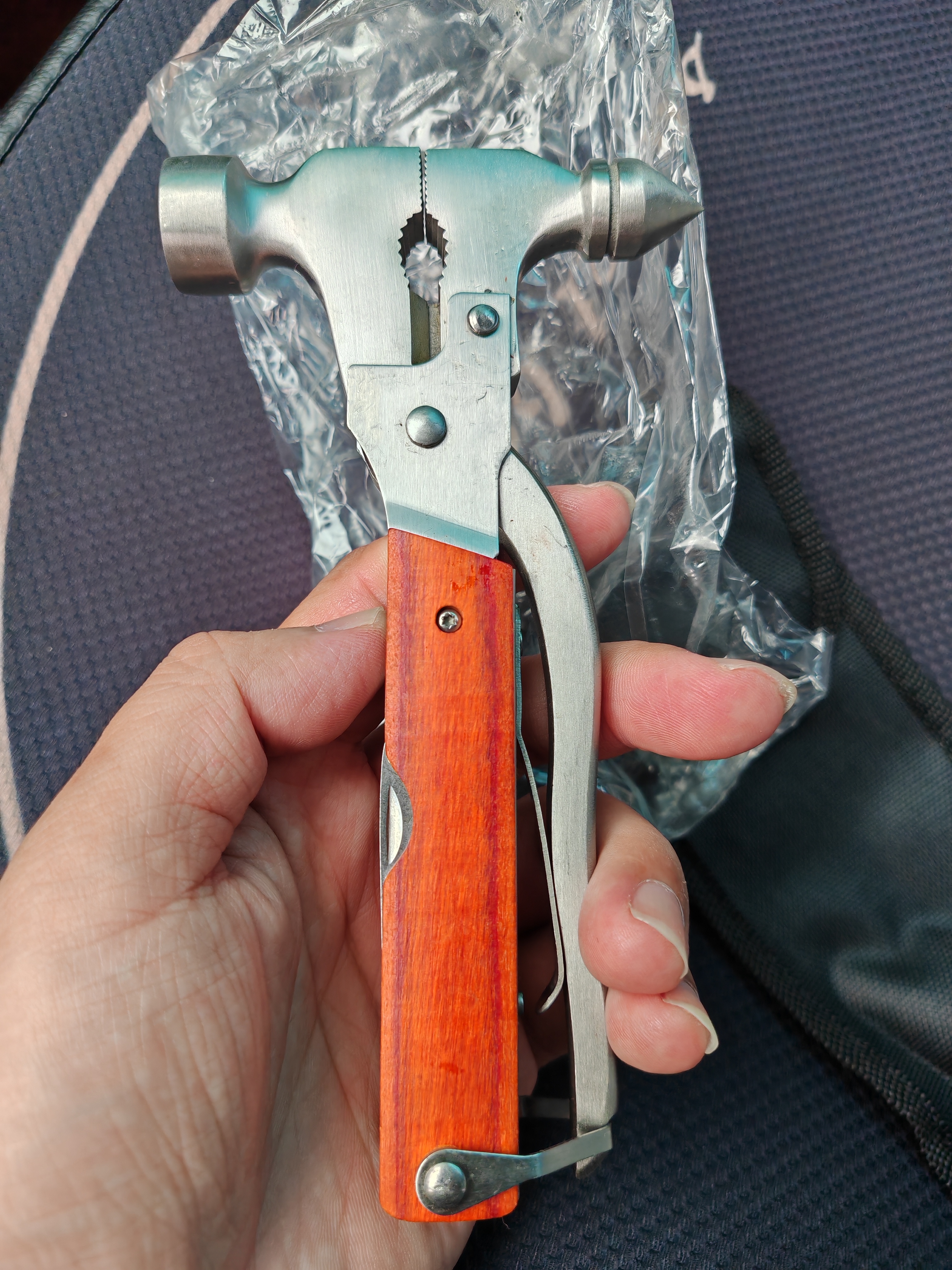趣行 汽车安全锤 金属多功能16合1家车两用救生锤工具组合钢制破窗器 实拍图