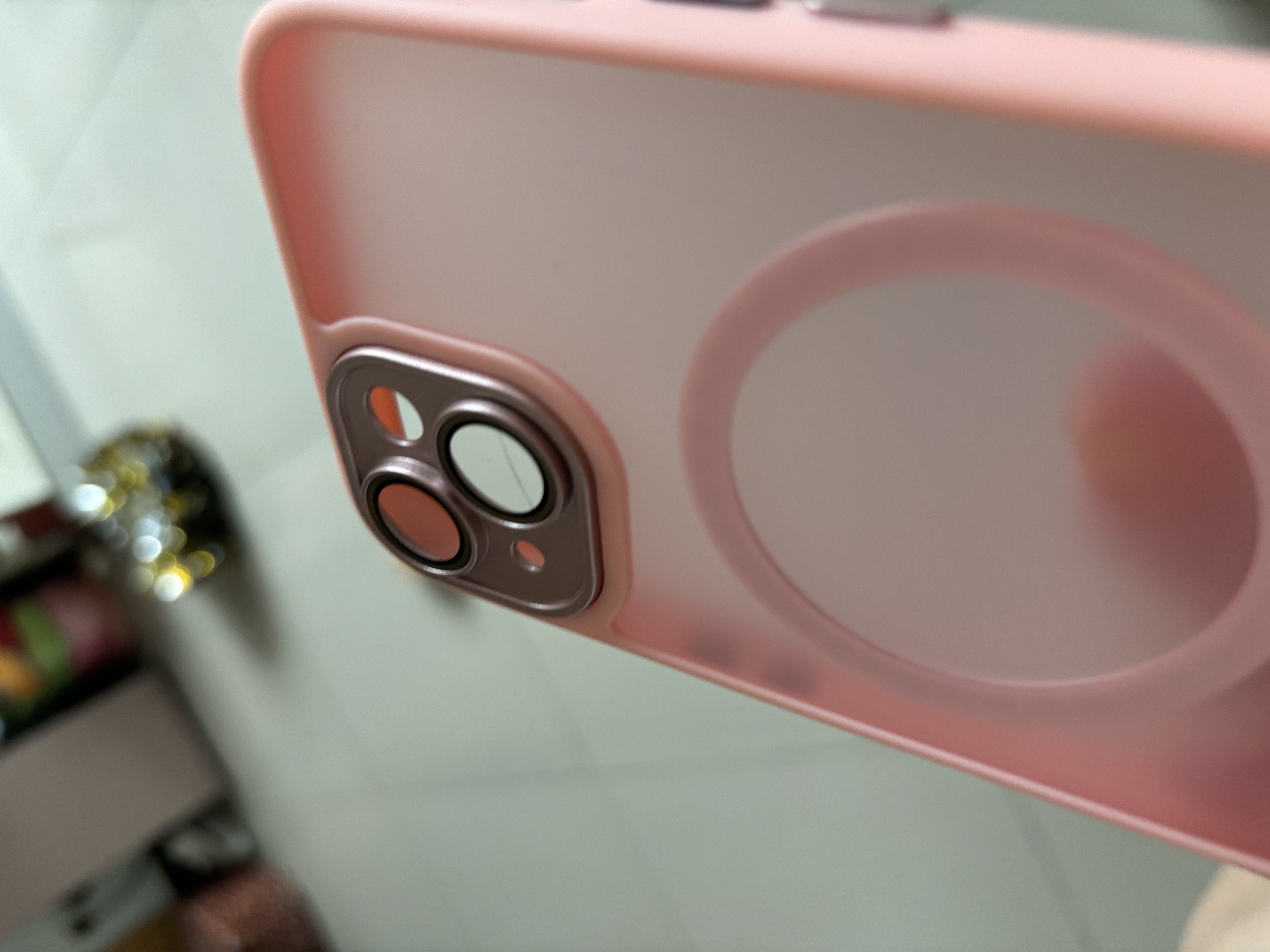 KEKLLE【肤感磁吸】适用iPhone15手机壳 苹果15保护套磁吸无线充电磨砂防摔镜头全包软边保护套 樱花粉 实拍图