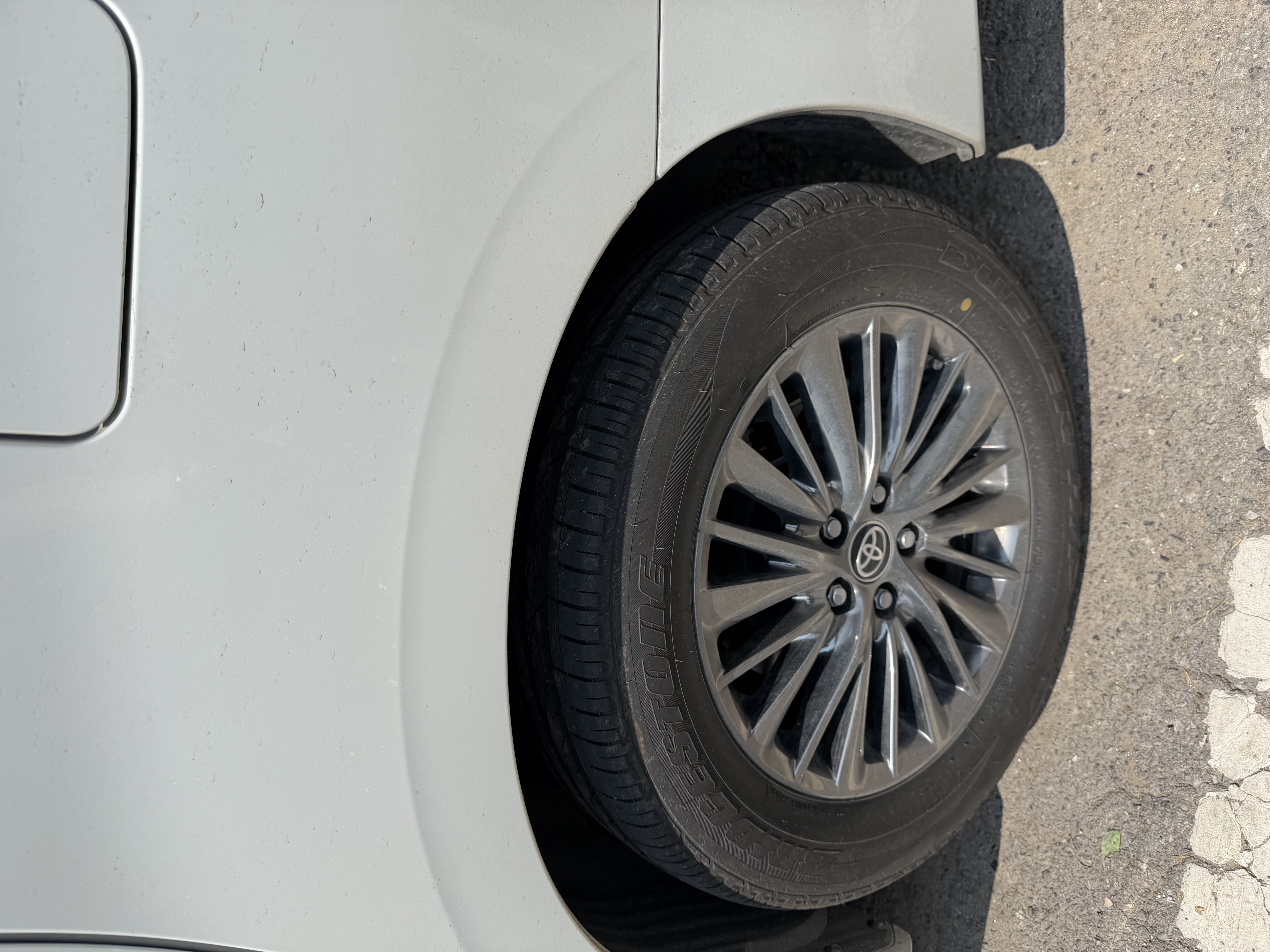 普利司通汽车轮胎225/60R17 99H H/P SPORT原配埃尔法 适配RAV4荣放奇骏 实拍图
