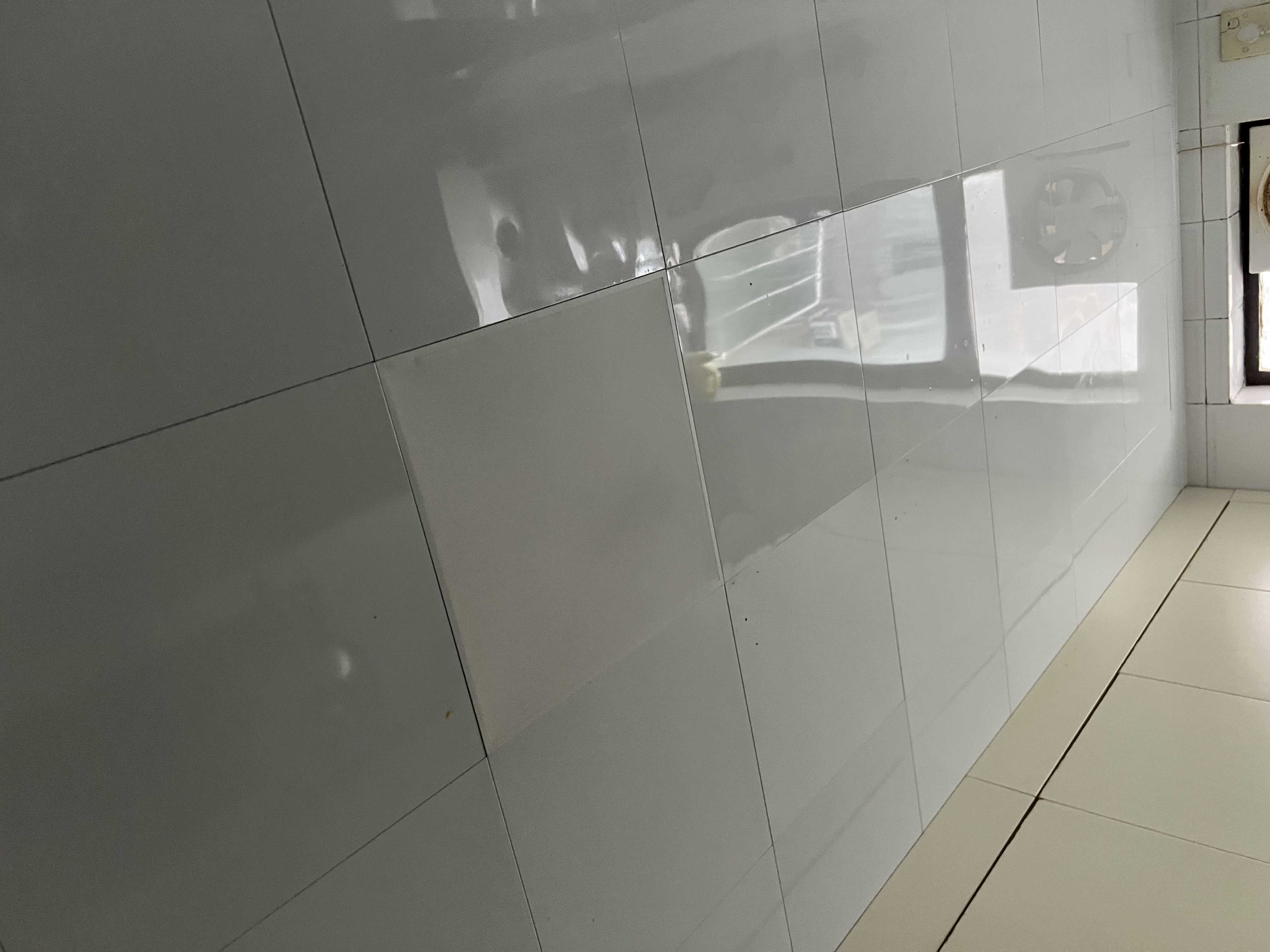 佛山照明（FSL）LED集成吊顶平板灯扣板灯超薄300*300V型面板灯24W白光6500K 实拍图