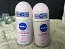 妮维雅（NIVEA）抑汗香体腋下止汗露干爽滚珠珍珠莹彩爽身走珠液50ml*2生日礼物 实拍图