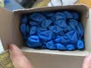 英科医疗（INTCO）一次性手套100只L码丁腈加厚款食品级家用工业实验室日常加厚耐用 实拍图