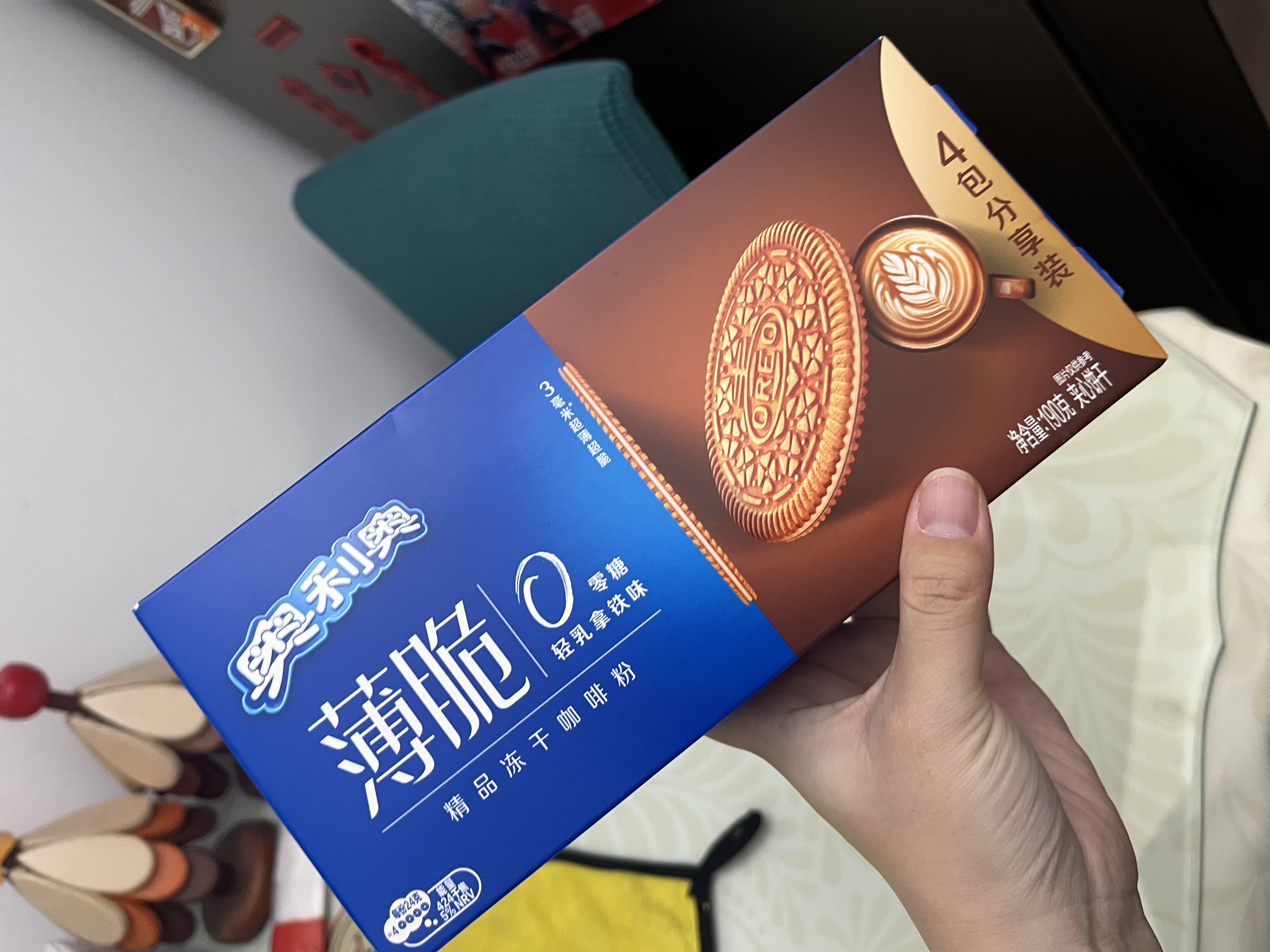 奥利奥（Oreo）0糖薄脆饼干轻乳拿铁咖啡味夹心饼干190g 零食早餐骄阳心动礼包 实拍图