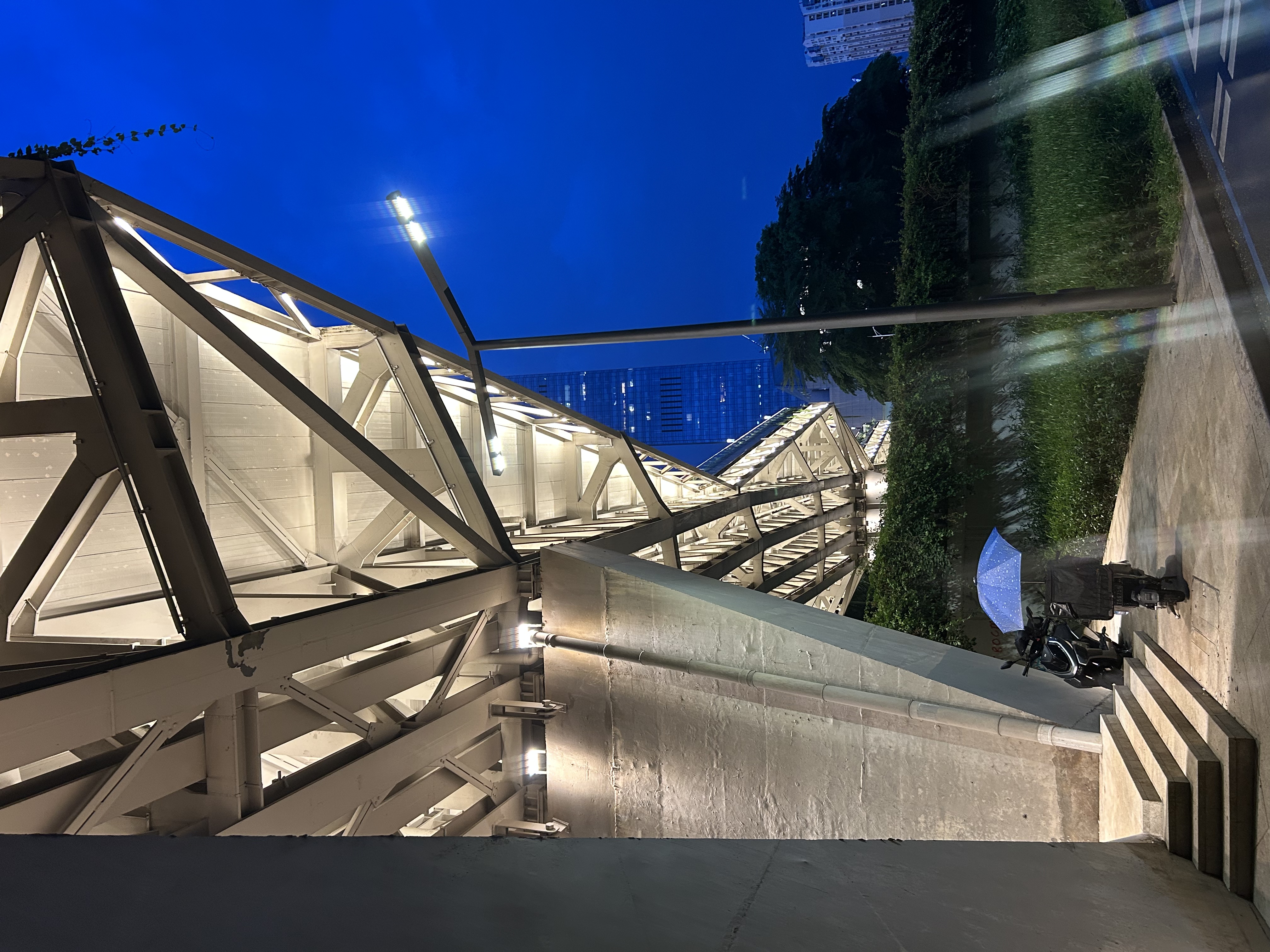 京选京东自有品牌 【1.8米】自拍杆手持摇臂三脚架手机落地支架手持防抖自拍直播神器360度拍照手柄 实拍图