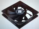 利民（thermalright）TL-C12C EXTREM 黑色12cm机箱风压扇 双滚珠轴承 4PIN串接PWM接头 1850转速 实拍图