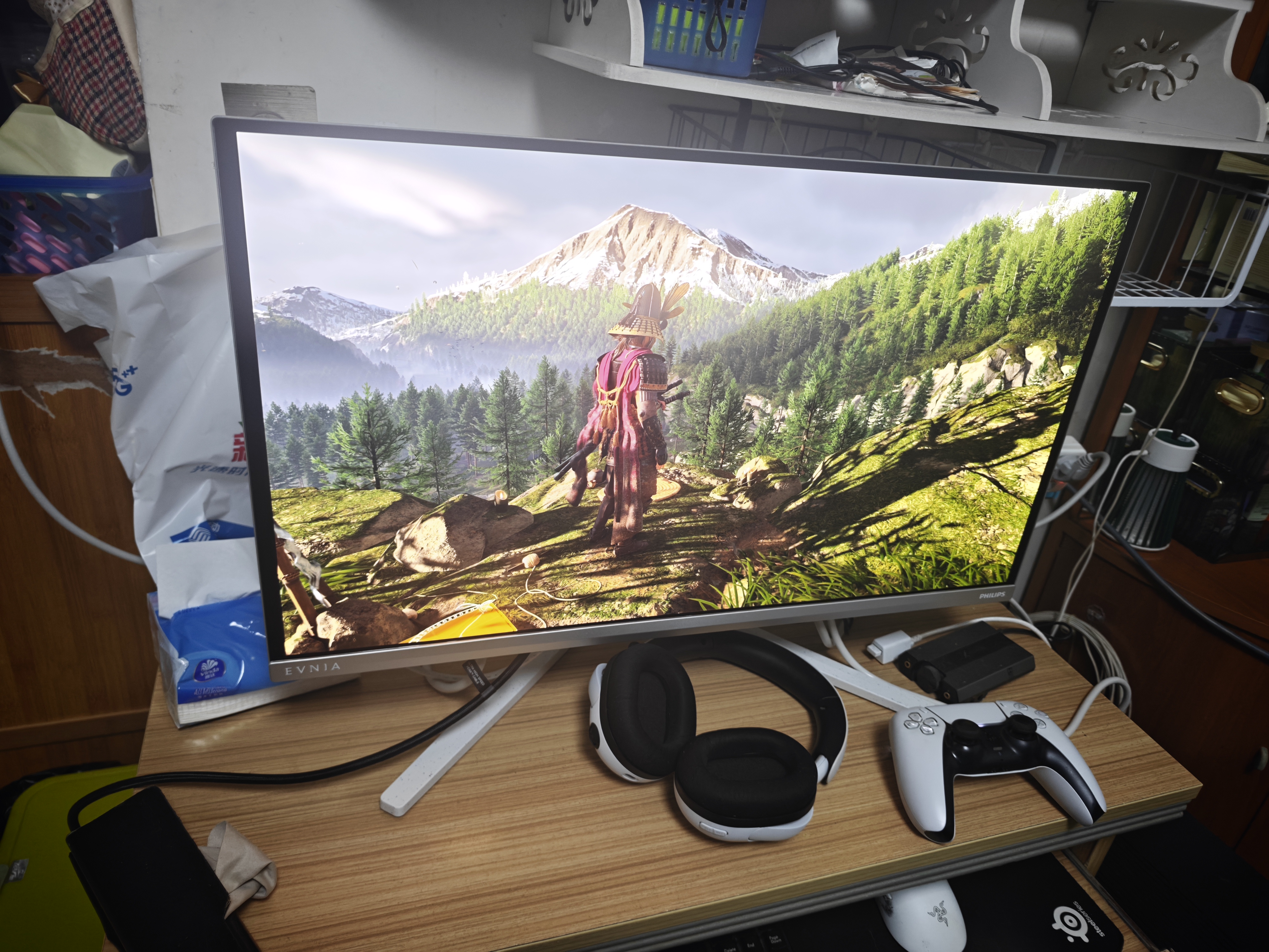 飞利浦EVNIA弈威 27英寸4K240Hz 三星四代QD-OLED 镜面屏 DP2.1低蓝光 音响 电竞显示器27M2N8800 实拍图
