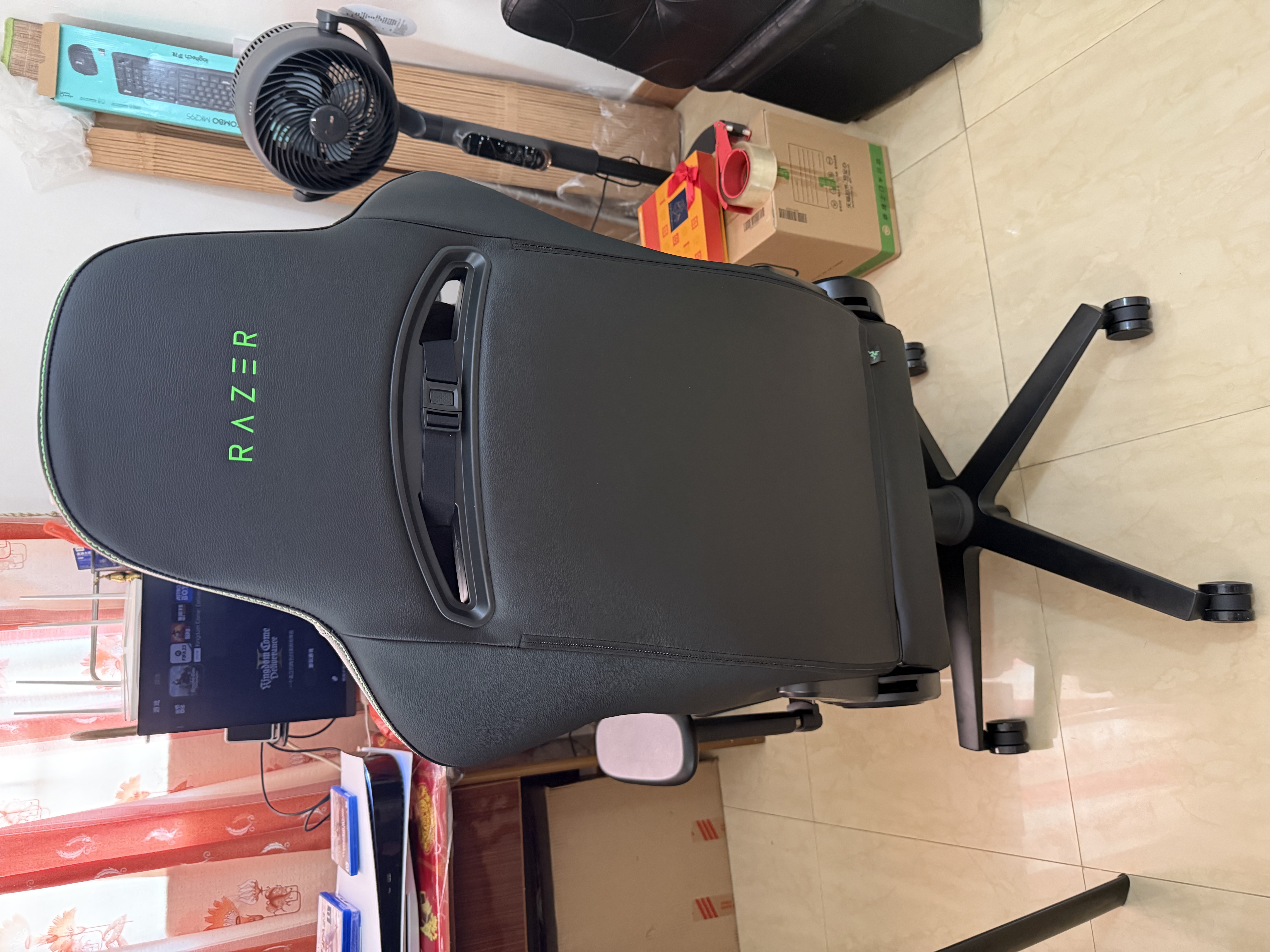 雷蛇（Razer）水神电竞椅 电脑游戏舒适人体工学椅子 记忆棉头枕 4D扶手 绿色 实拍图