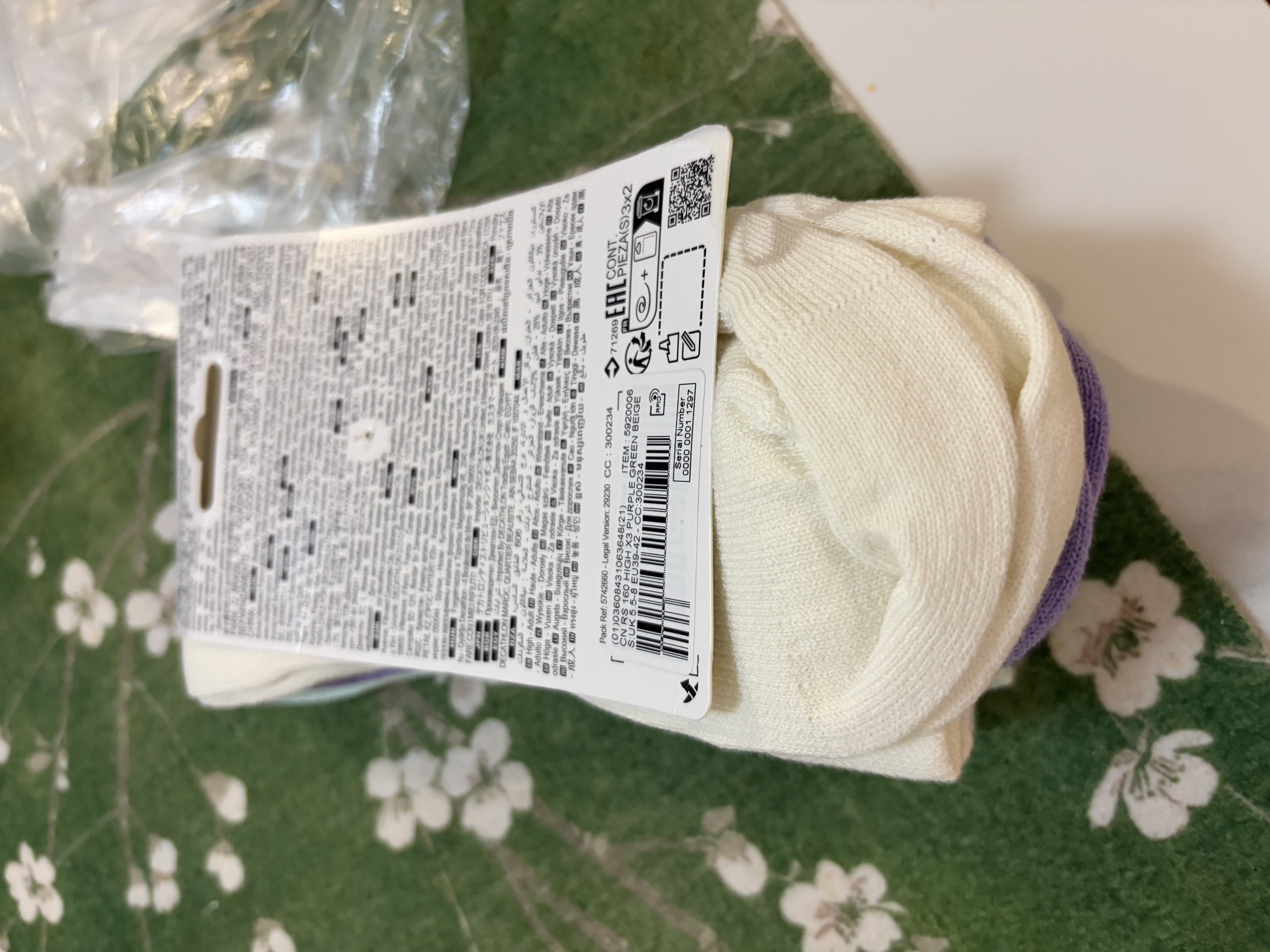 迪卡侬高筒运动袜RS160舒适网球（三双装）白/绿/紫 39-42-5920006 实拍图