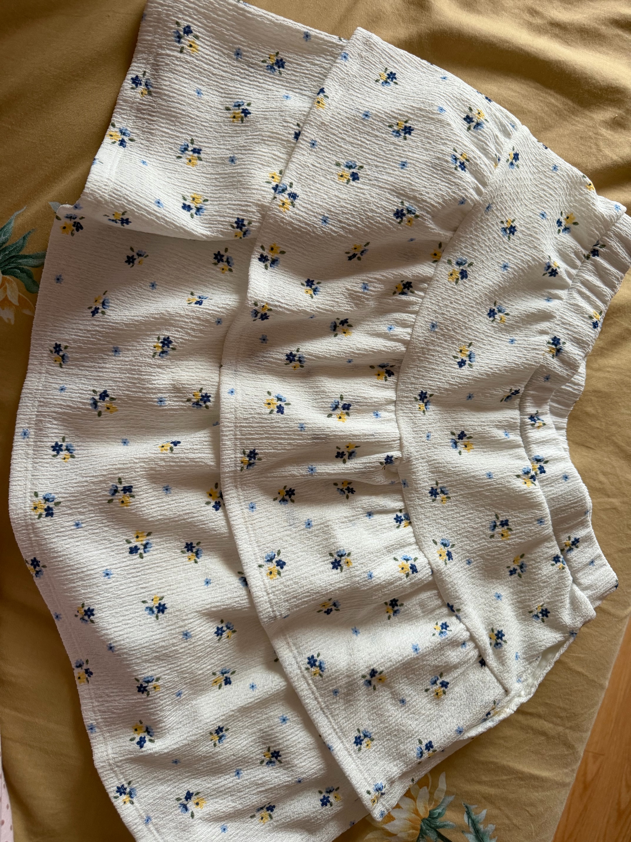 优衣库童装女童针织迷你裙裤短裙短裤半裙484924 01 乳白色 150 实拍图