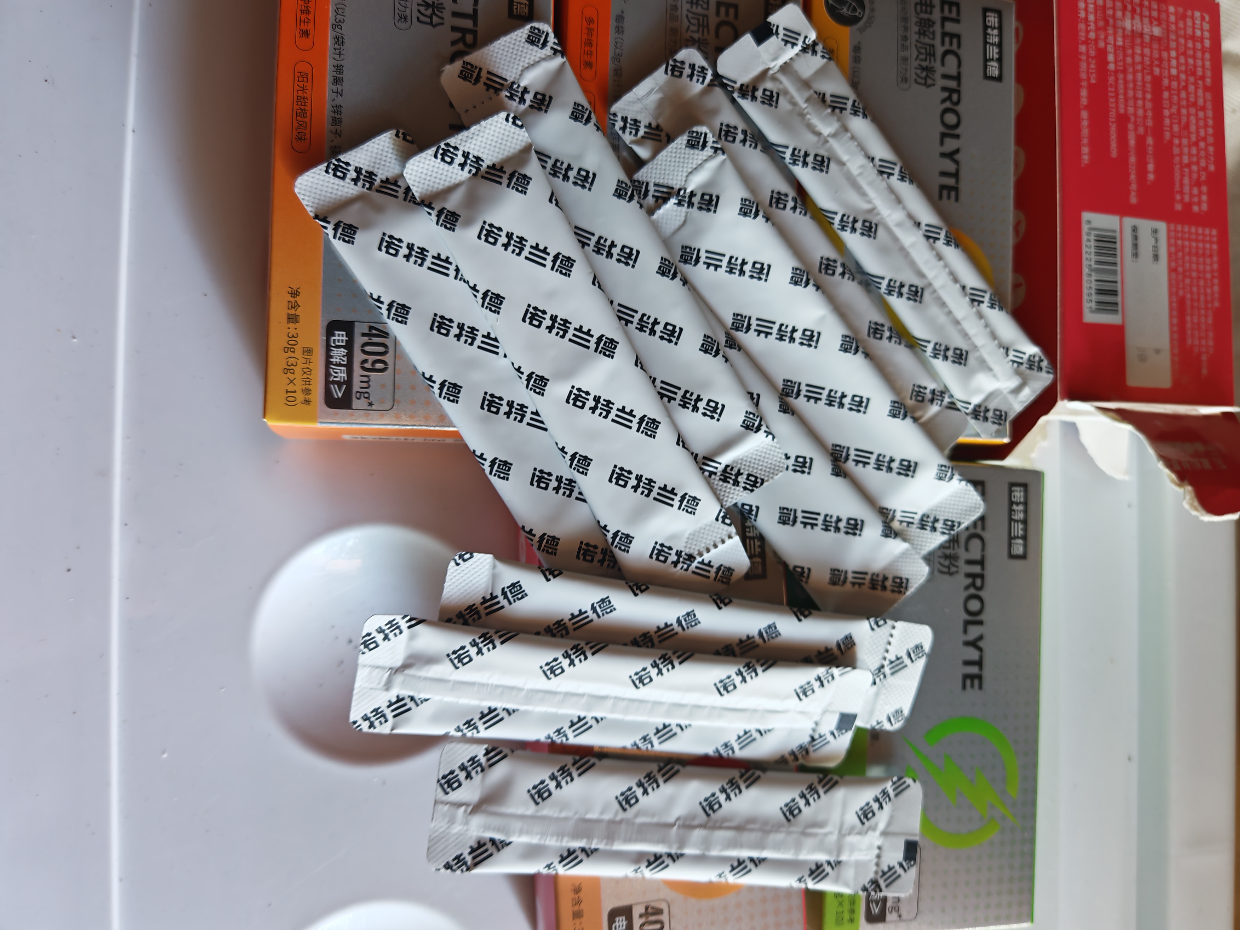 诺特兰德电解质粉电解质冲剂 多种维生素矿物质 10袋/盒 酷爽西柚风味 实拍图