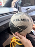 卡尔美（KELME）足球5号比赛训练中考体育学生4号机缝耐磨专用球 黑金 实拍图