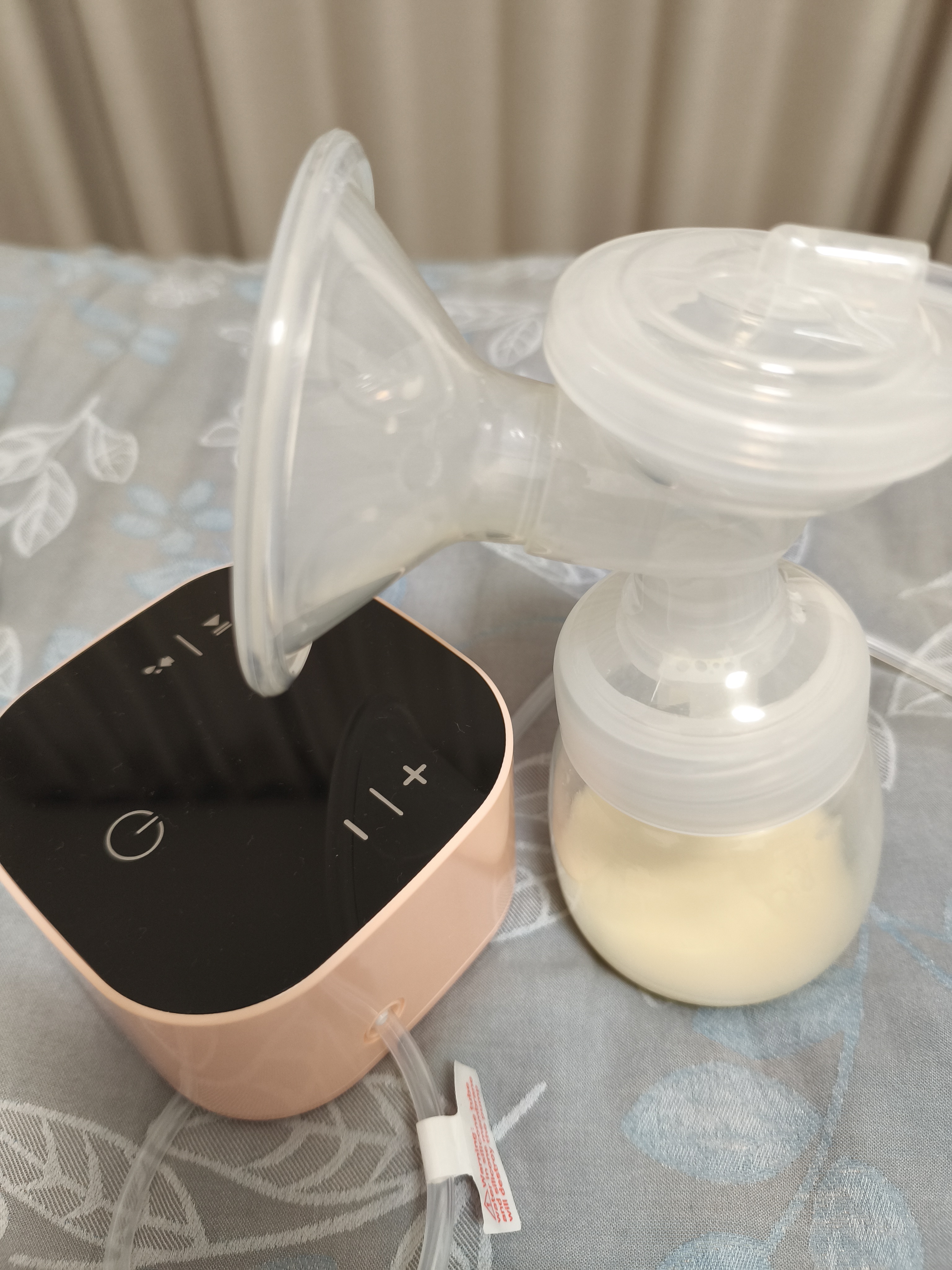 BEBEBAObebebao比比暴双边变频吸奶器电动便携孕产妇拔奶静音挤乳大吸力 柔雾粉PP奶瓶 实拍图