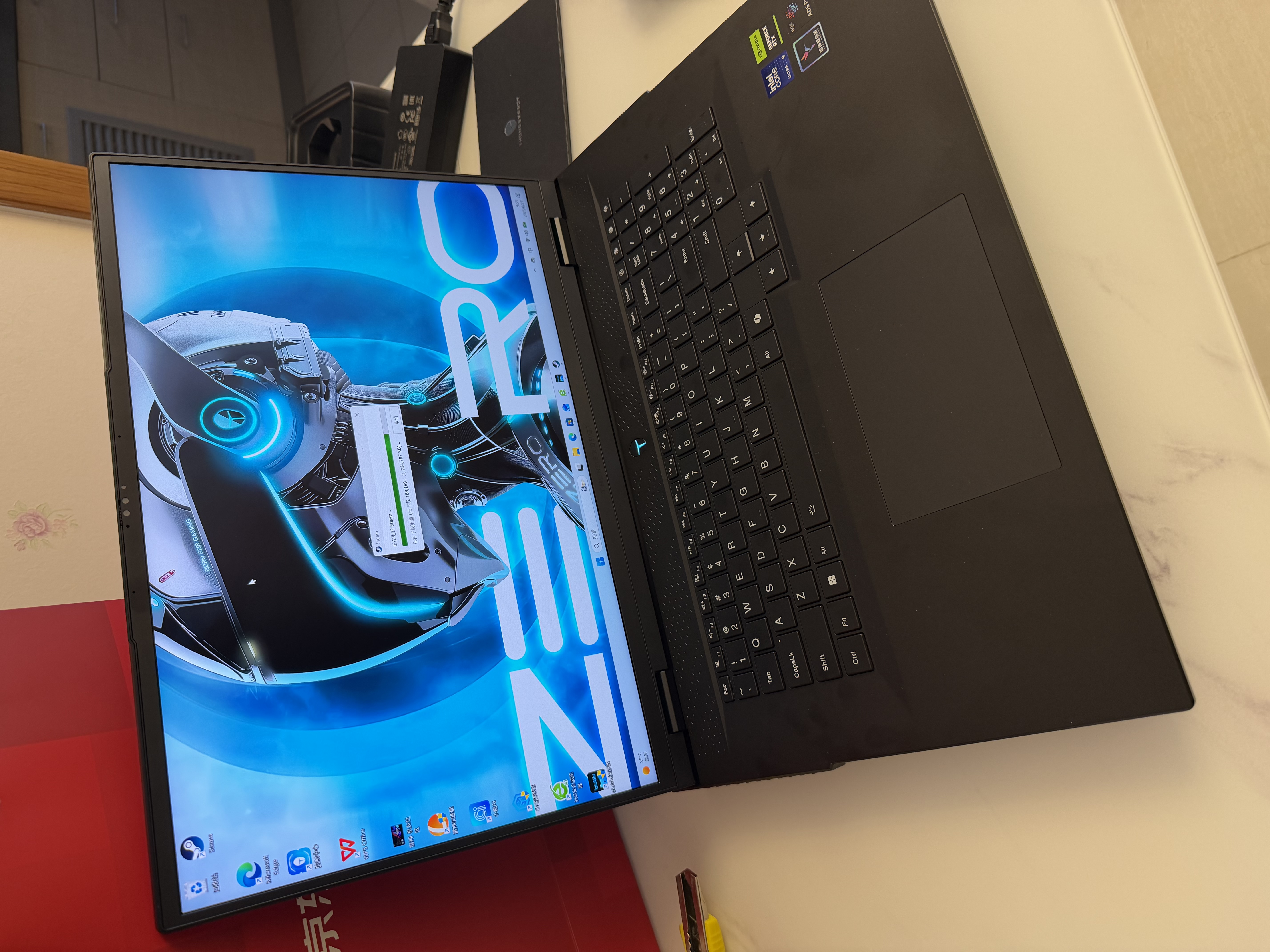 雷神ZERO18Pro 18英寸学生游戏笔记本电脑（酷睿U9 275HX RTX5080 32G 1T ）国家政府补贴 实拍图