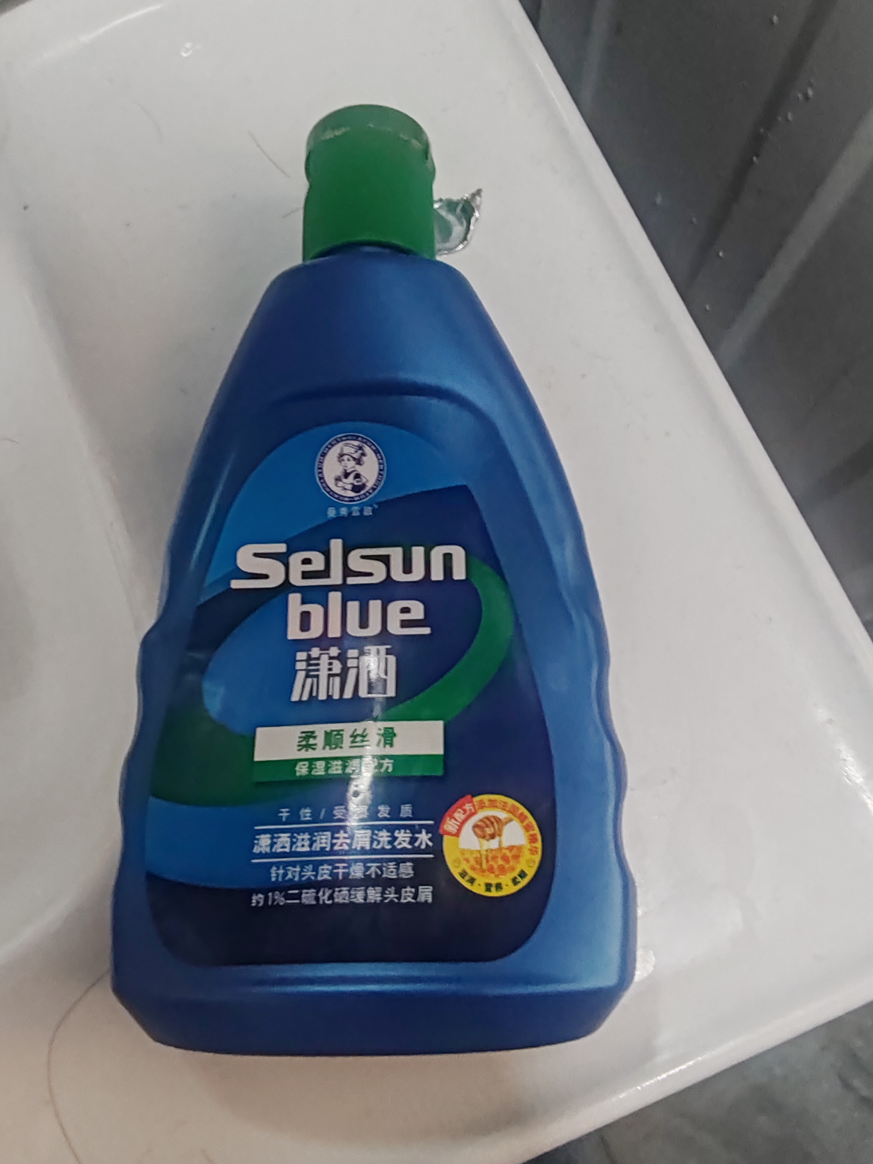 潇洒（SELSUN）曼秀雷敦潇洒二硫化硒洗发液滋润去屑洗发水200ml 柔顺丝滑止痒 实拍图