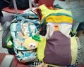 尤克达蒂（yookdd）登山包旅行包大容量男女多巴胺户外健身徒步背包双肩包女旅游轻便 轻便登山书包【黄配紫】 【不带挂件】 实拍图