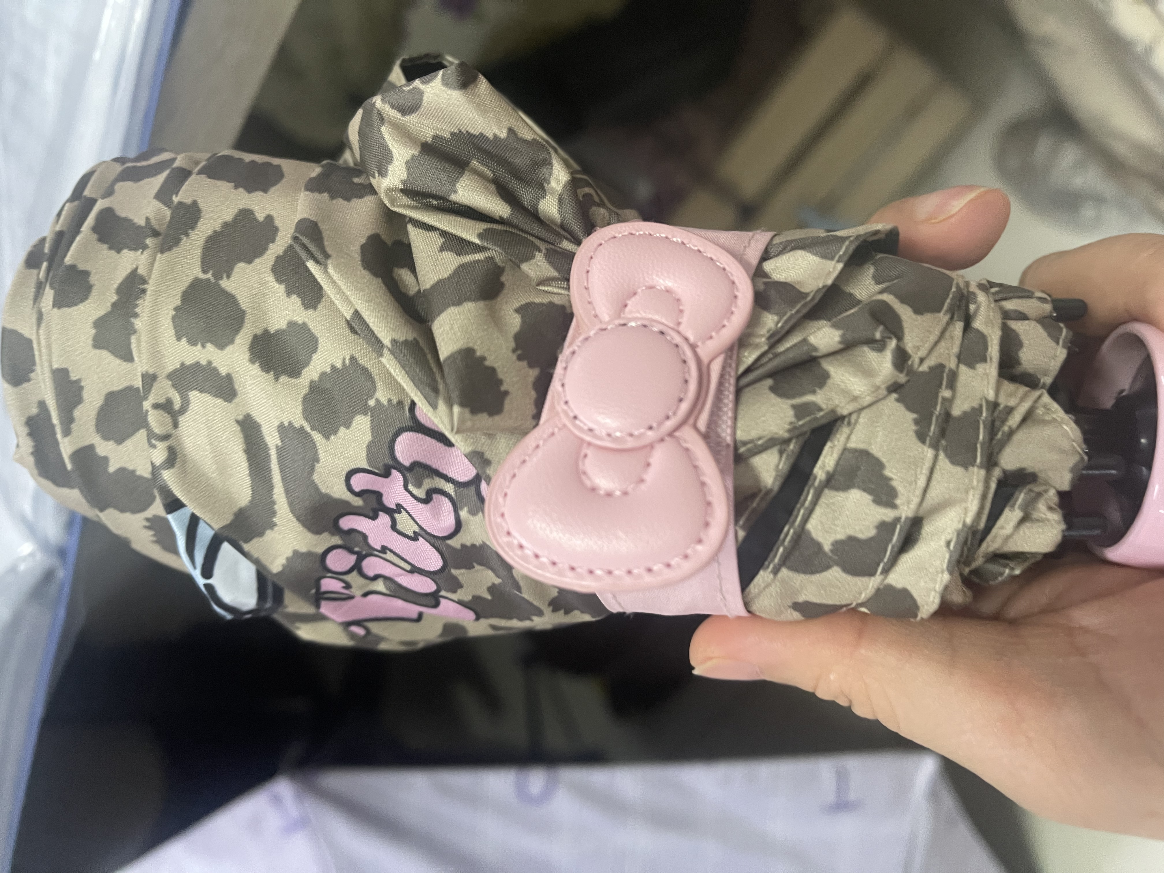 野兽派家居（tbh）三丽鸥Hello Kitty防晒伞晴雨两用伞UPF50+遮阳伞防晒伞 经典豹纹 实拍图