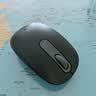 罗技（Logitech）M196 无线蓝牙鼠标 办公鼠标 笔记本商务办公家用 小巧便携 对称手型 石墨灰 实拍图