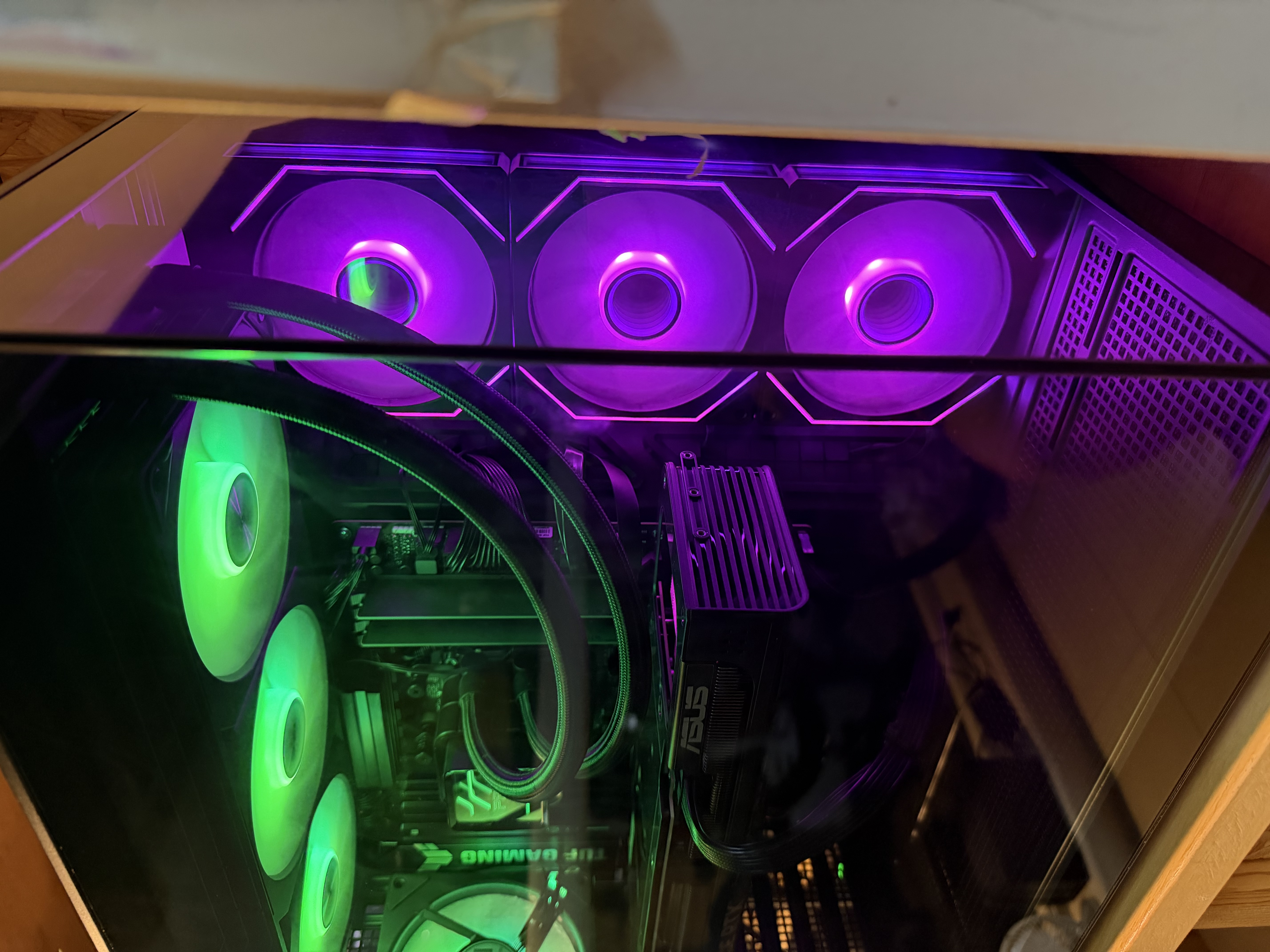华硕全家桶海王星AMD R7 9800X3D/RTX5080/32G D5/1T水冷电竞游戏设计师台式主机整机DIY组装电脑 实拍图